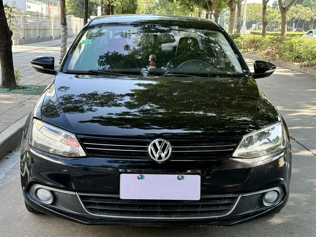 Volkswagen Sagitar  из Китая