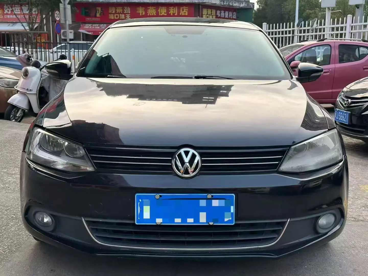 Volkswagen Sagitar  из Китая