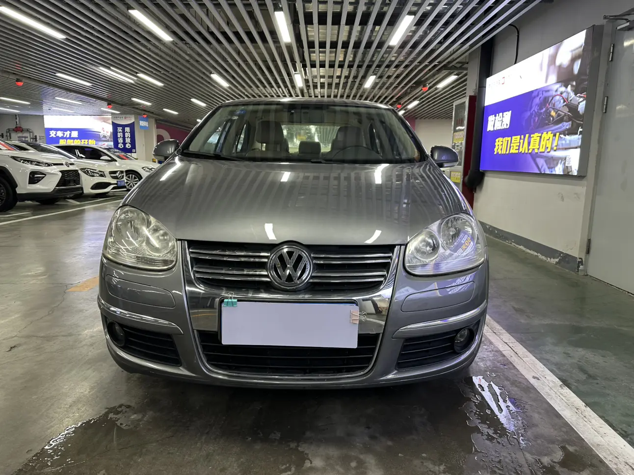 Volkswagen Sagitar  из Китая