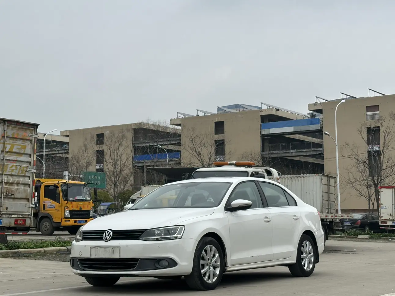 Volkswagen Sagitar  из Китая