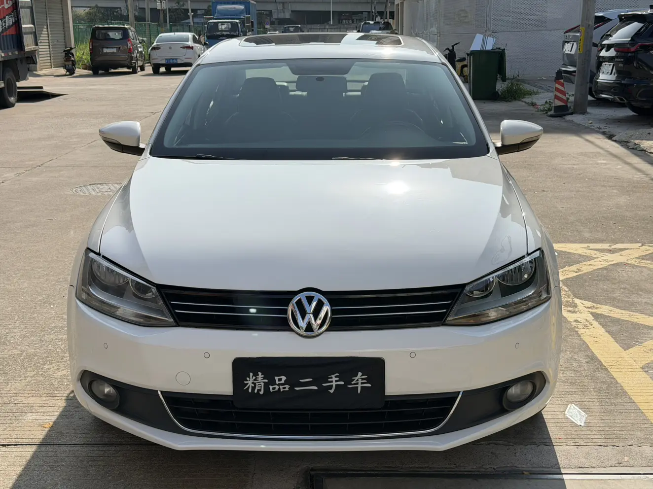 Volkswagen Sagitar  из Китая