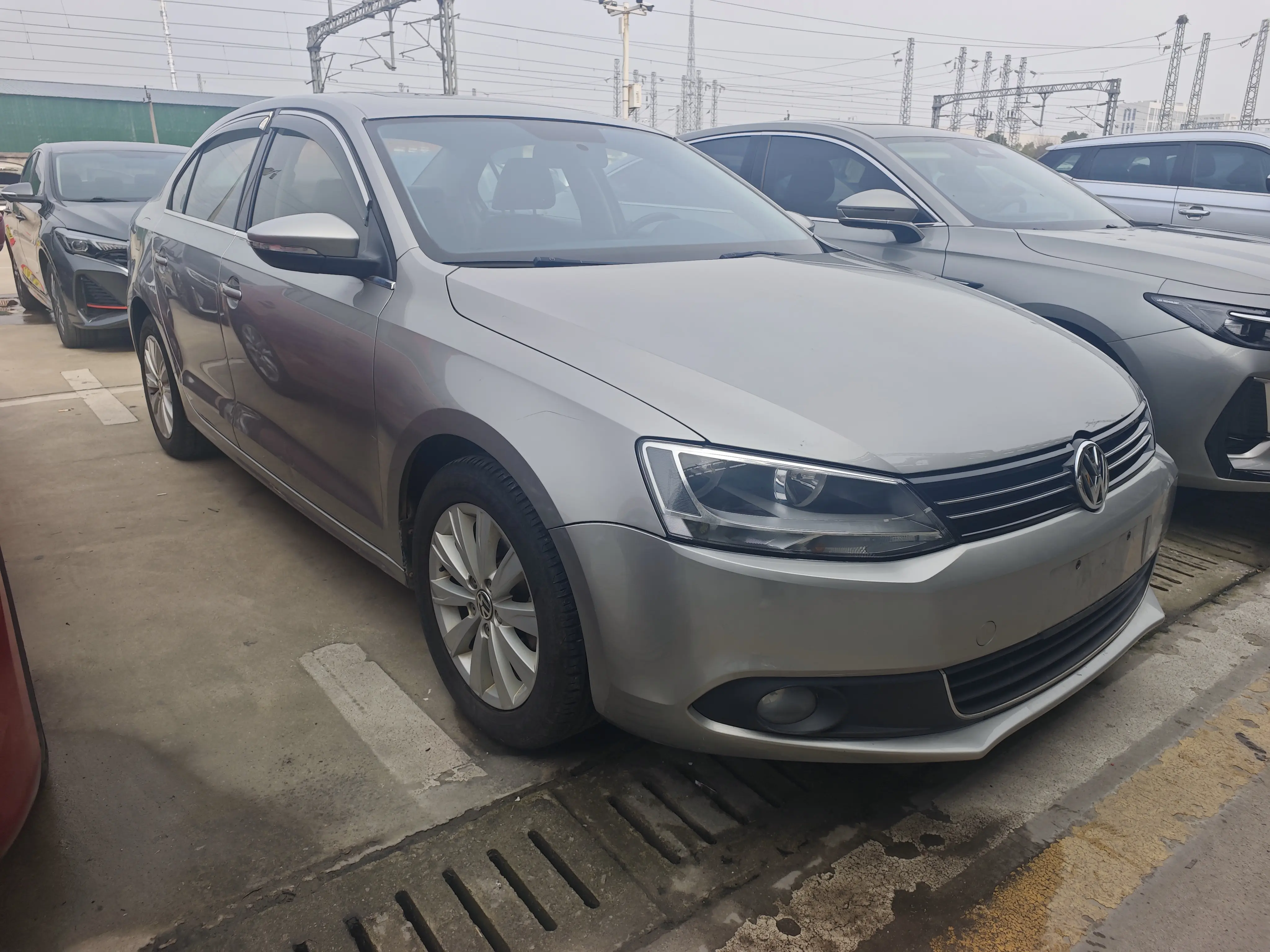 Volkswagen Sagitar  из Китая