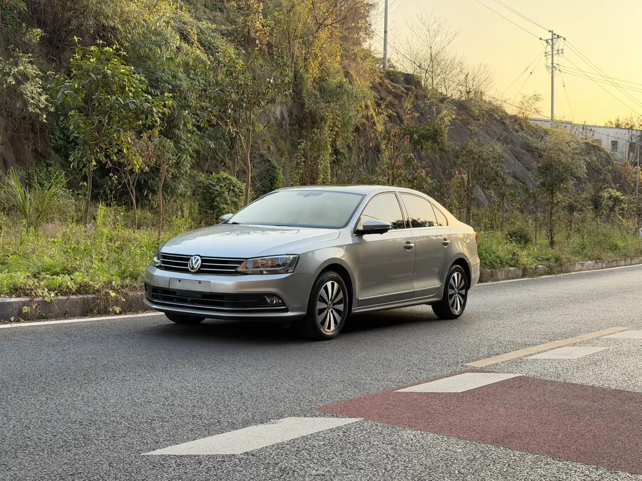 Volkswagen Sagitar  из Китая