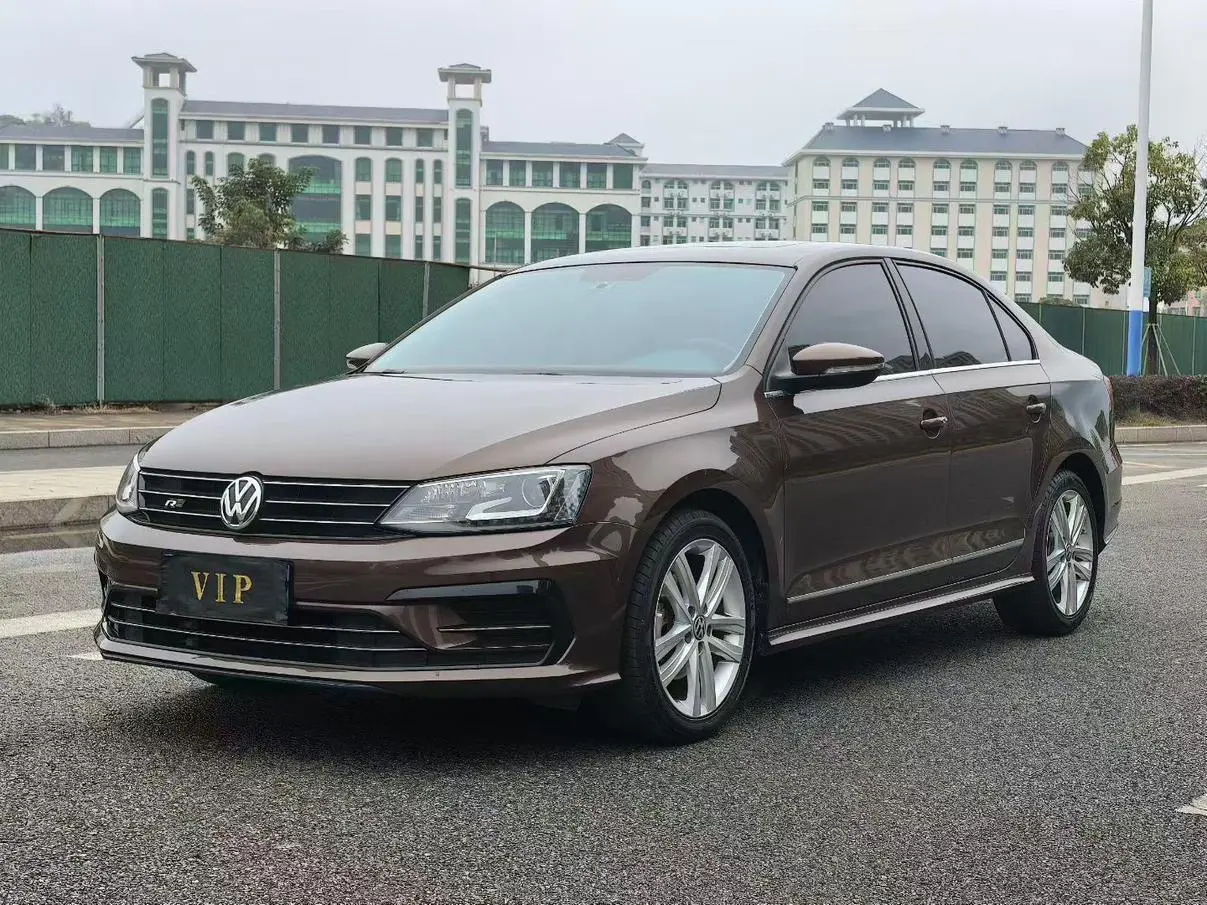 Volkswagen Sagitar  из Китая