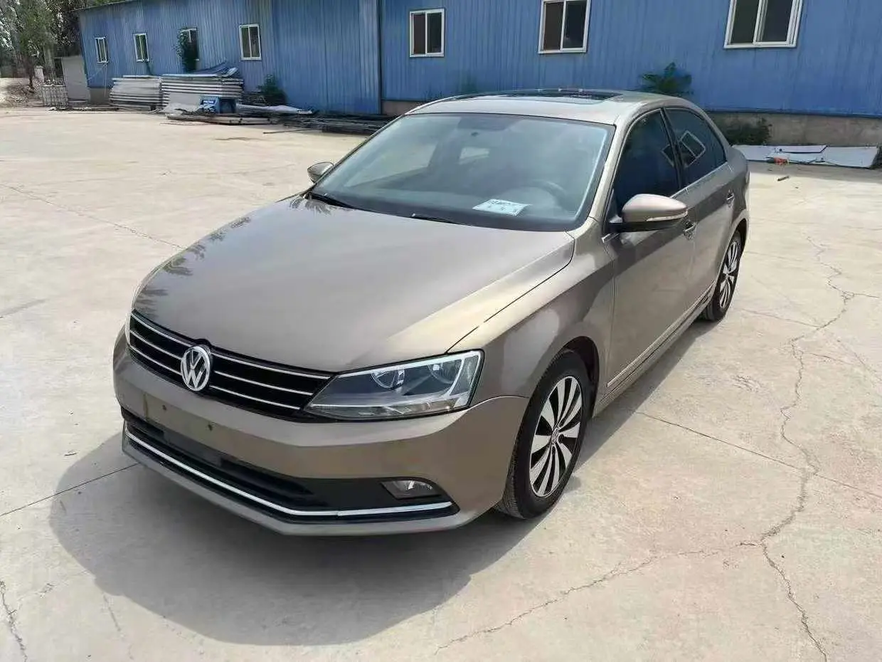 Volkswagen Sagitar  из Китая