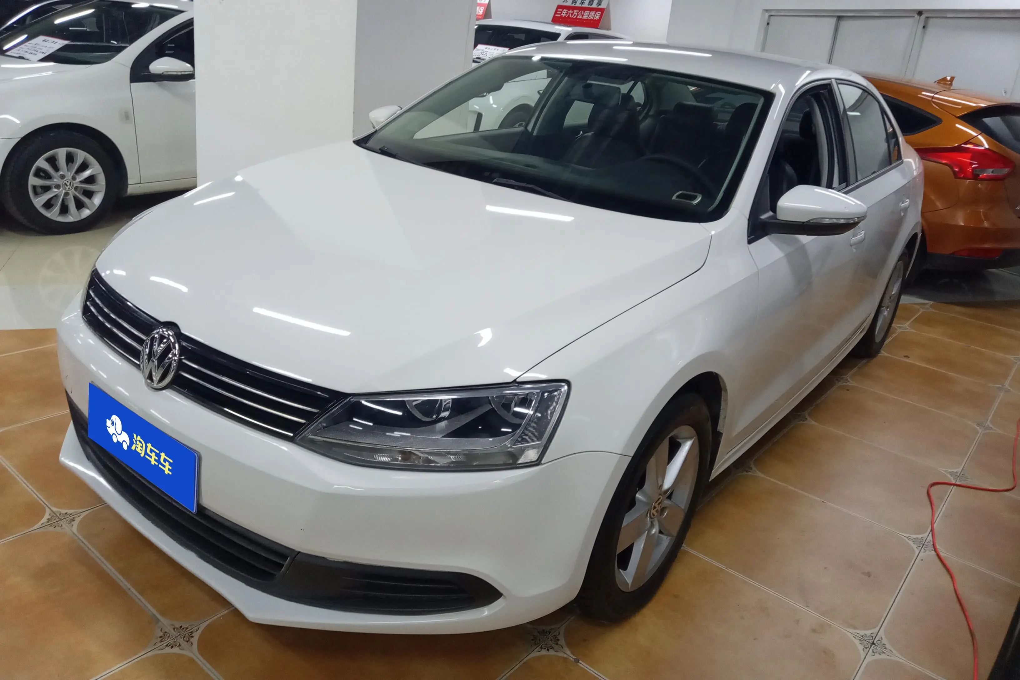 Volkswagen Sagitar  из Китая