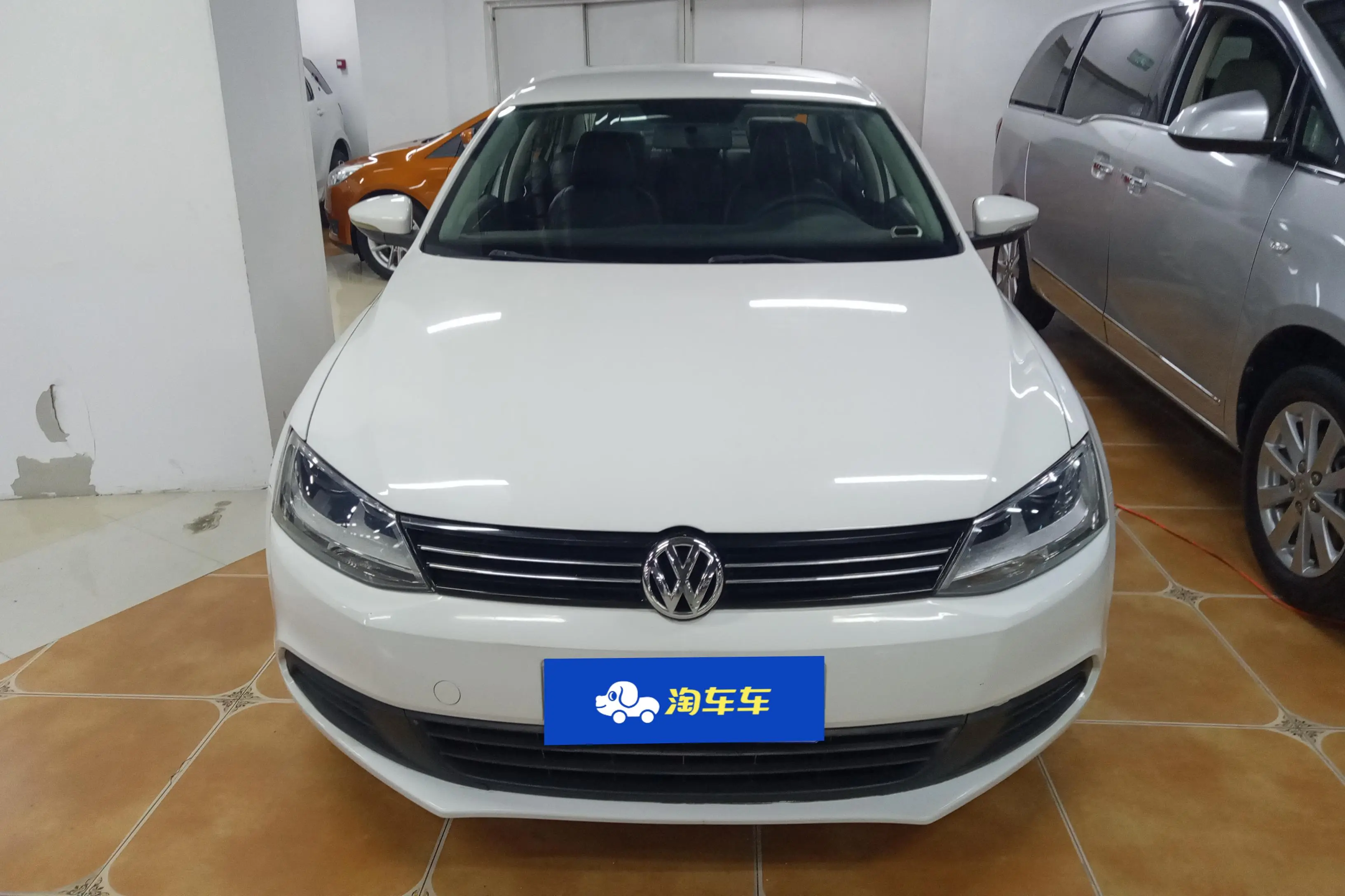 Volkswagen Sagitar  из Китая