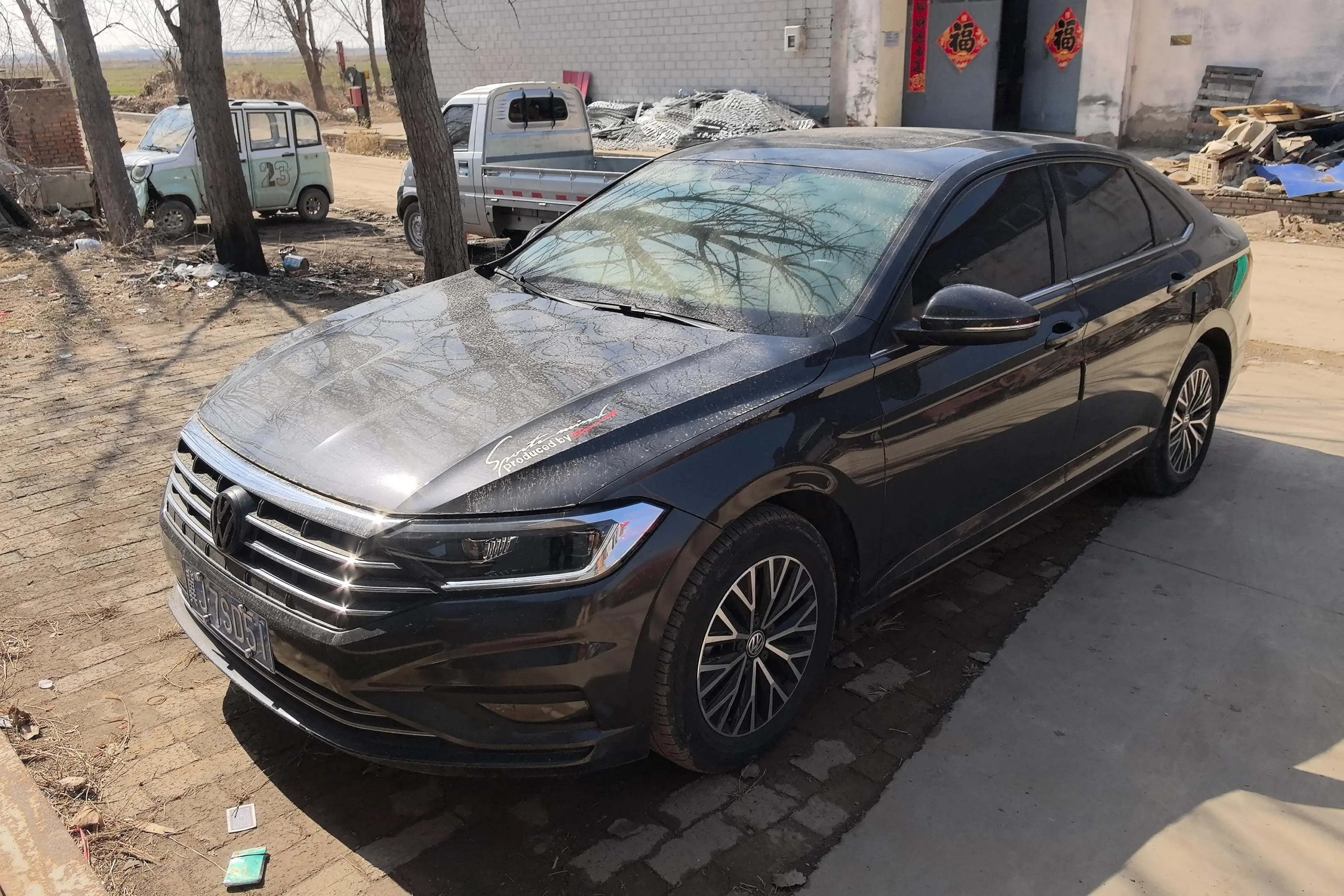 Volkswagen Sagitar  из Китая