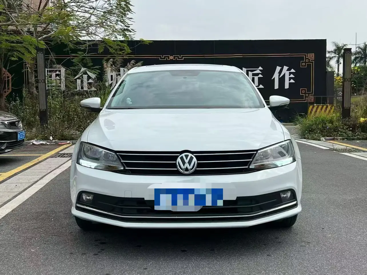 Volkswagen Sagitar  из Китая