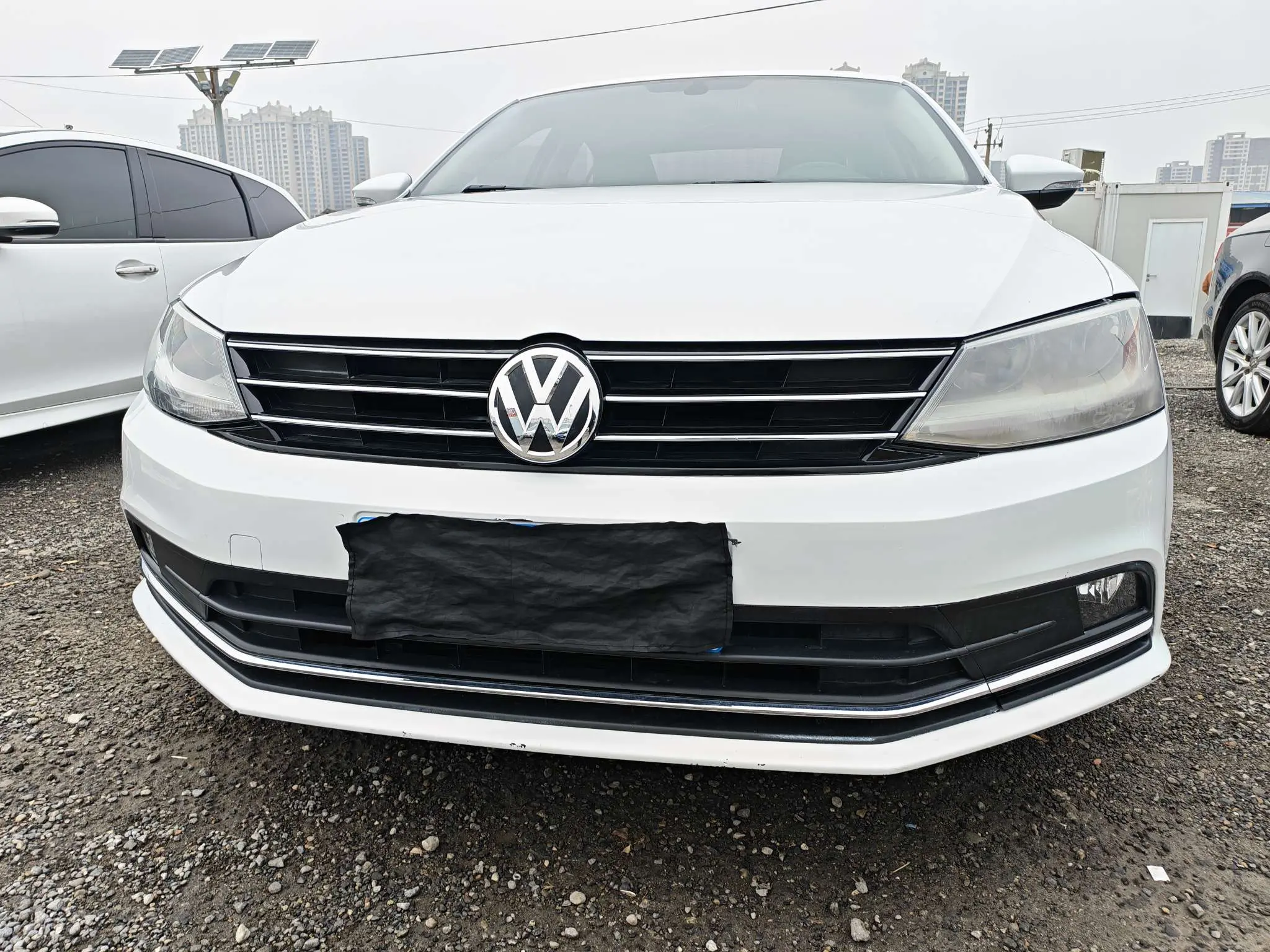 Volkswagen Sagitar  из Китая