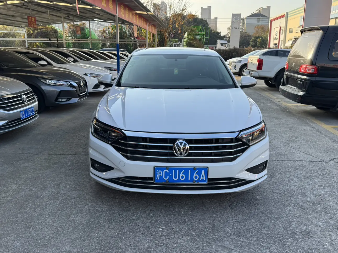 Volkswagen Sagitar  из Китая