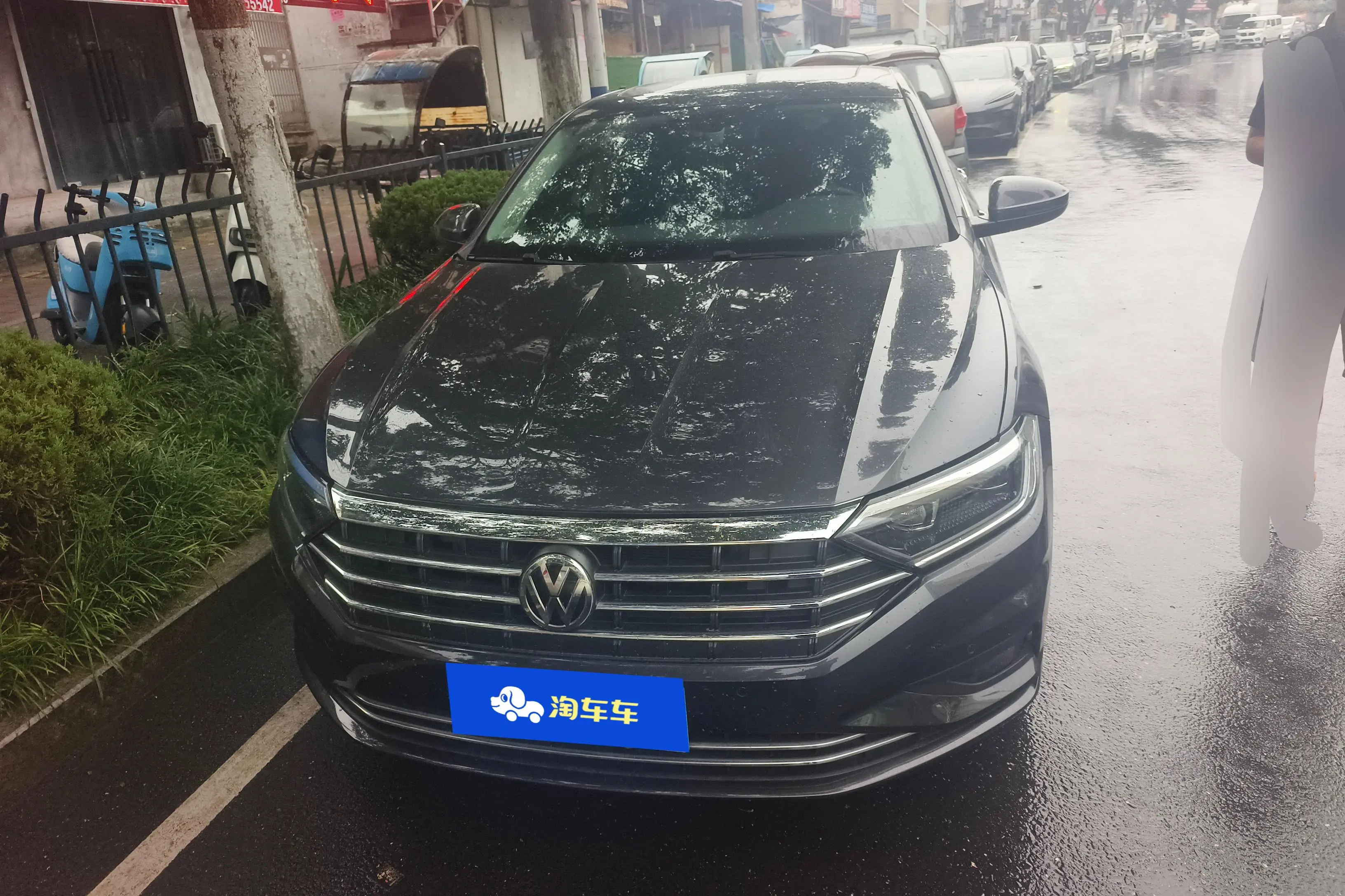 Volkswagen Sagitar  из Китая