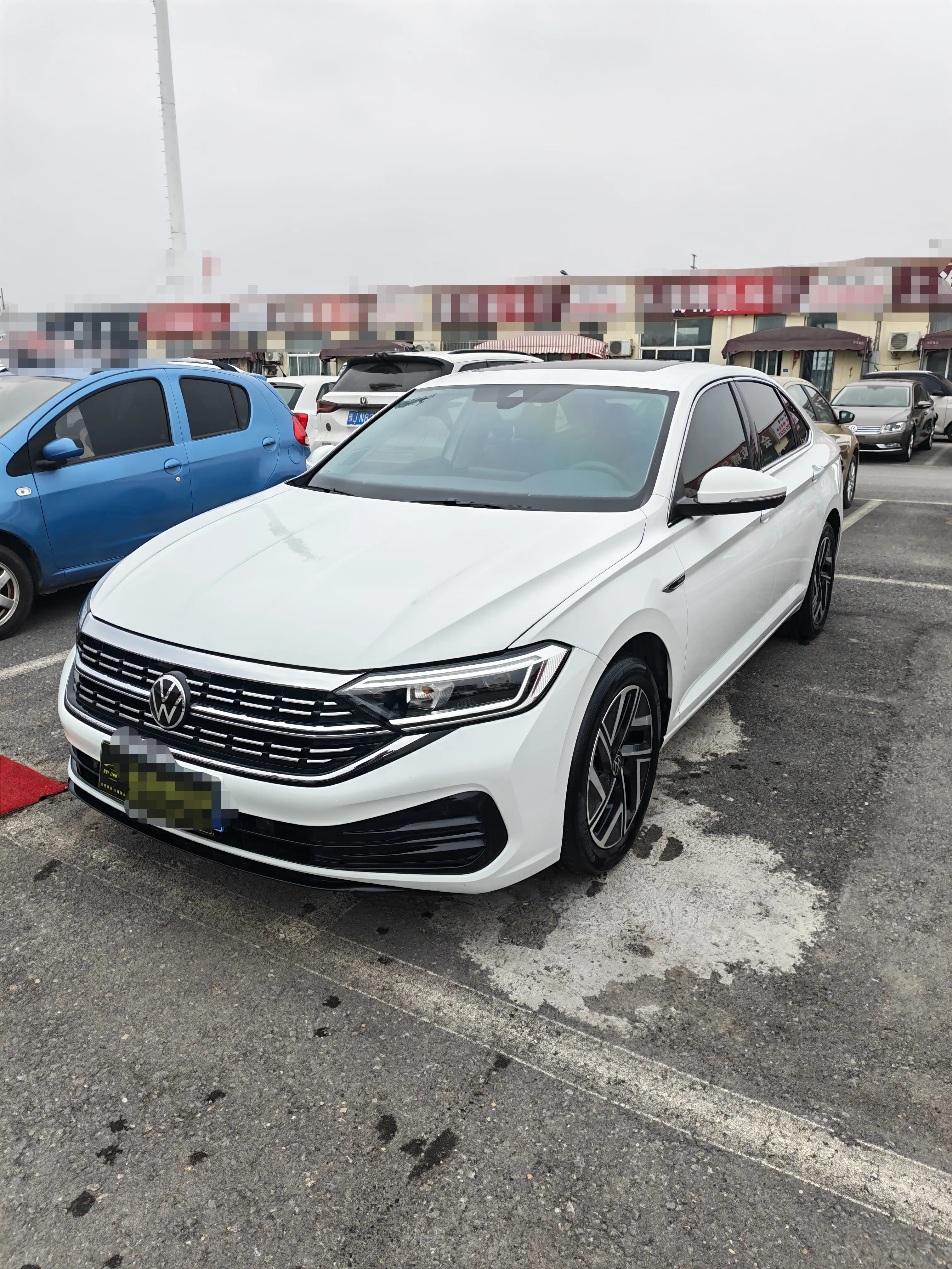 Volkswagen Sagitar  из Китая