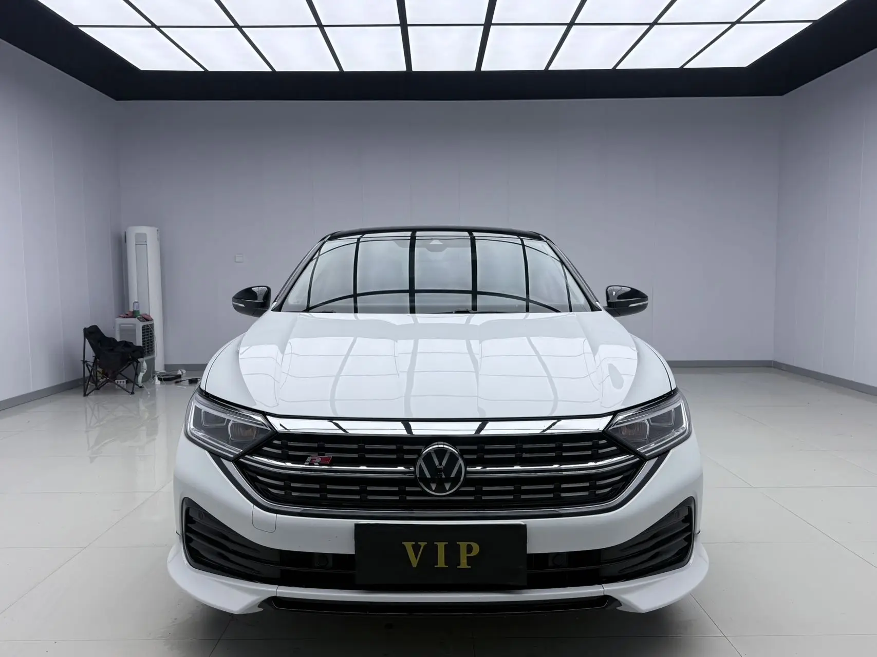 Volkswagen Sagitar  из Китая