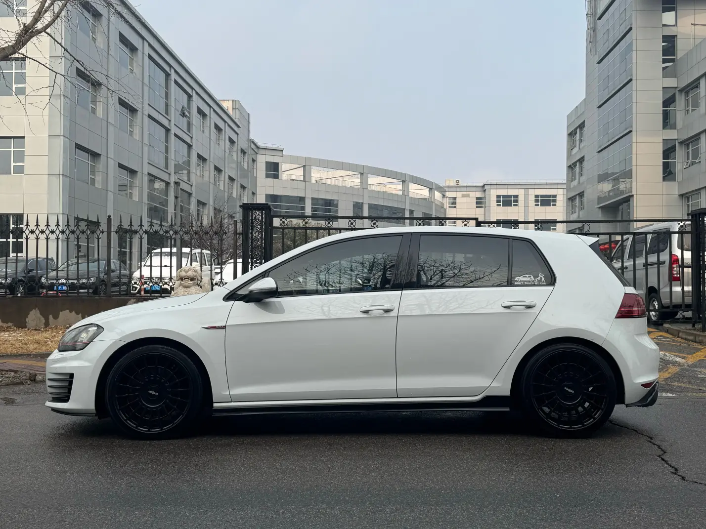 Volkswagen Golf GTI  из Китая
