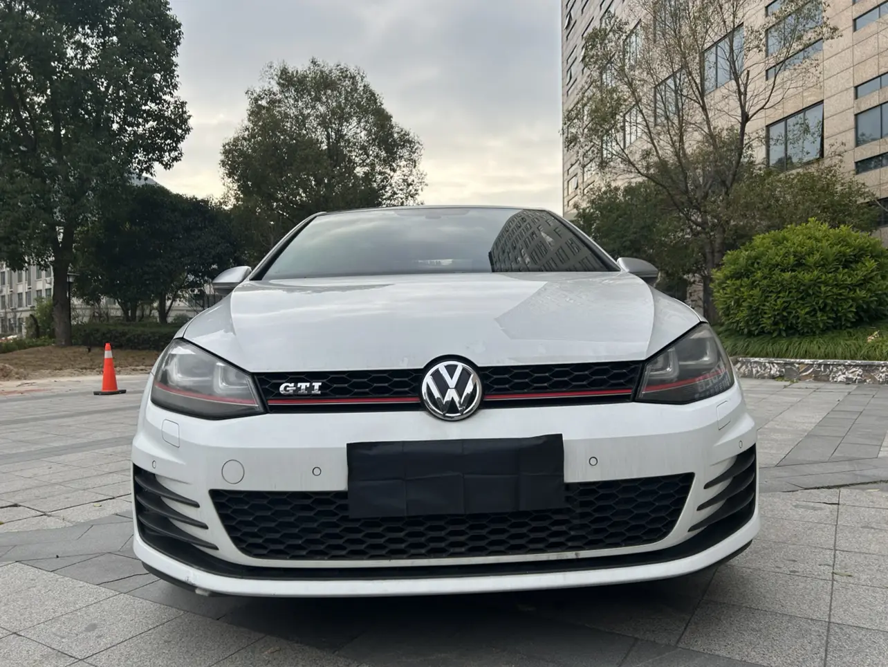 Volkswagen Golf GTI  из Китая