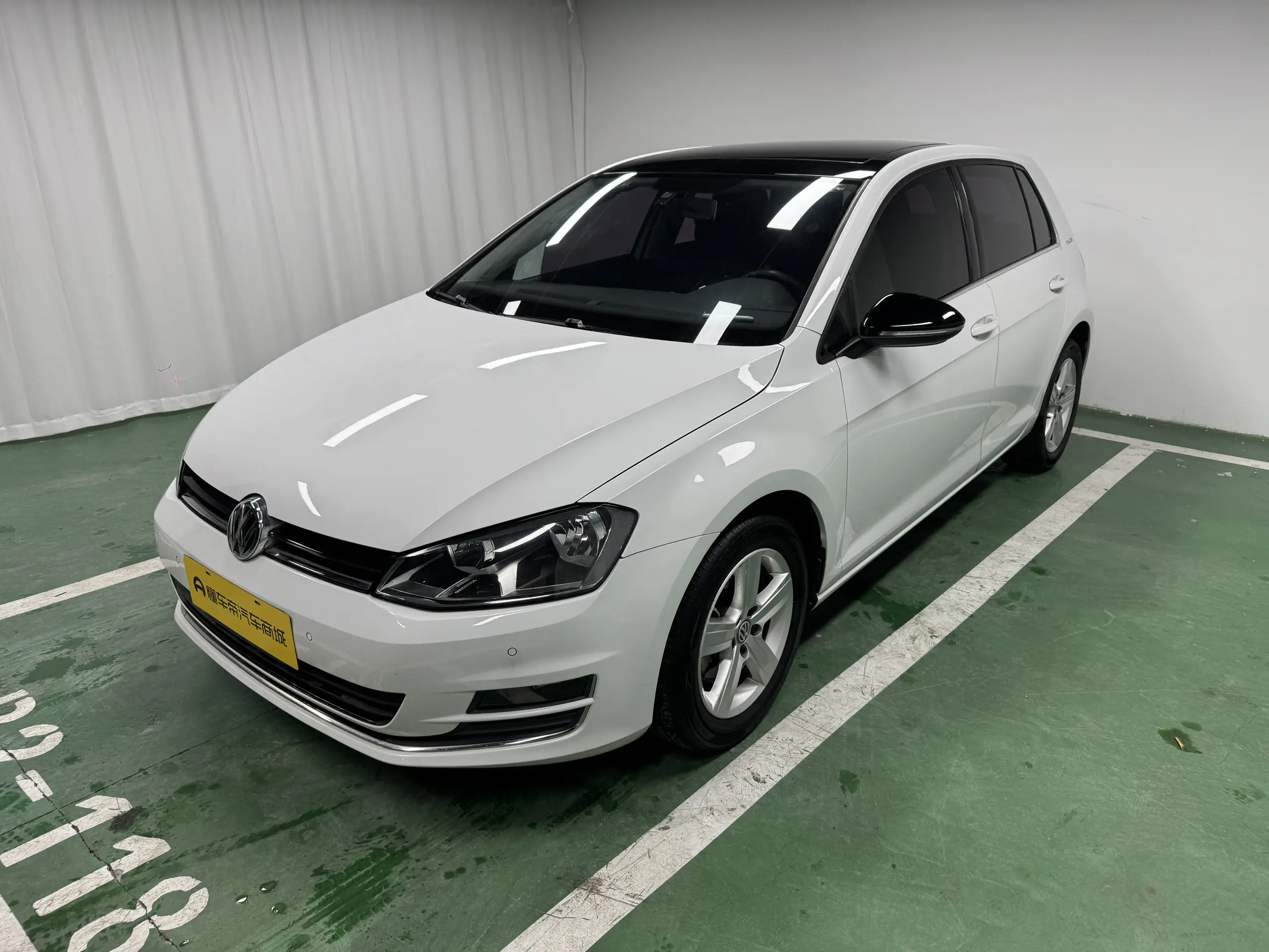 Volkswagen Golf  из Китая