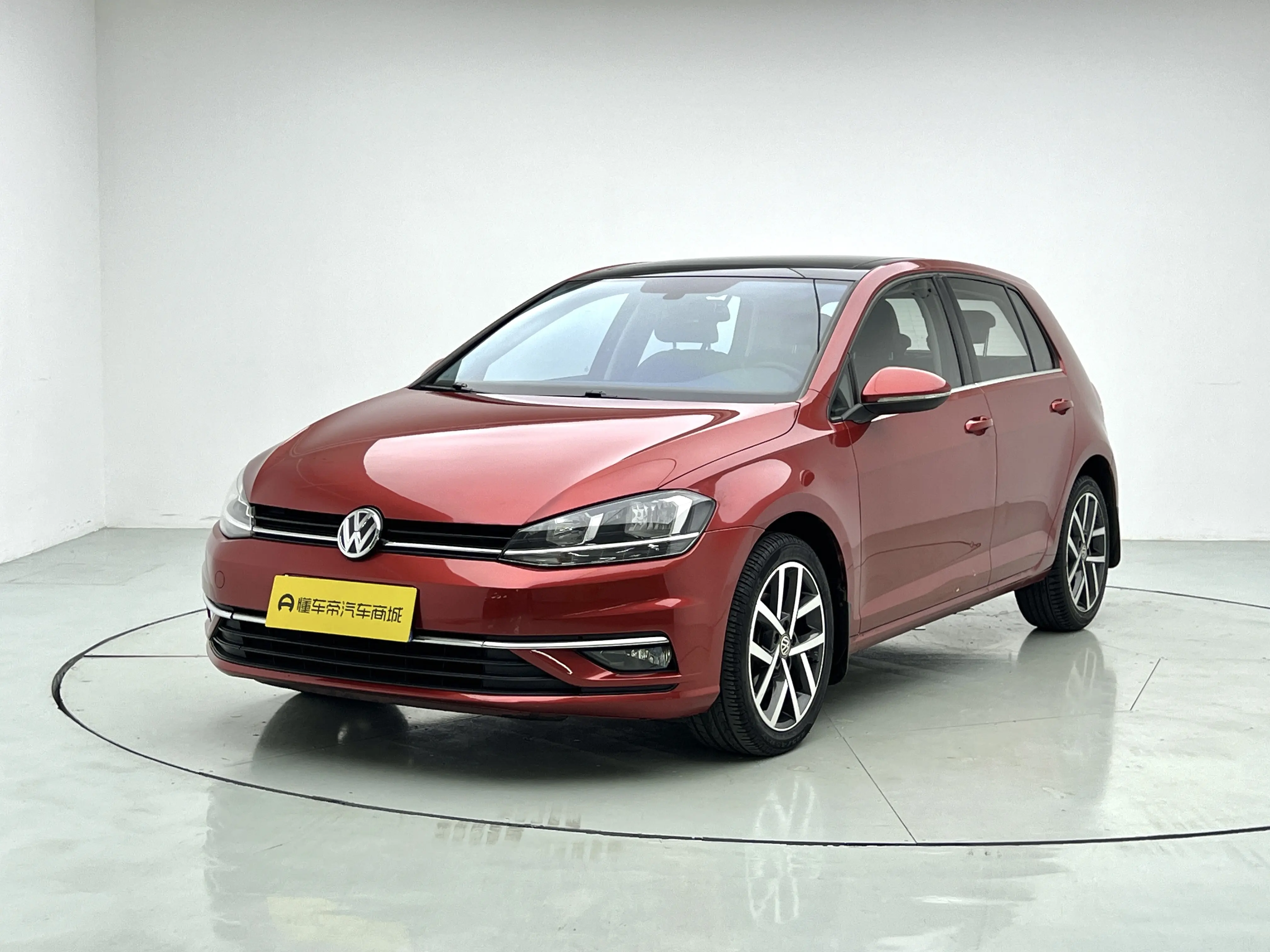 Volkswagen Golf  из Китая