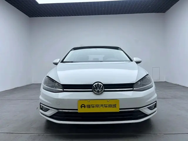 Volkswagen Golf  из Китая