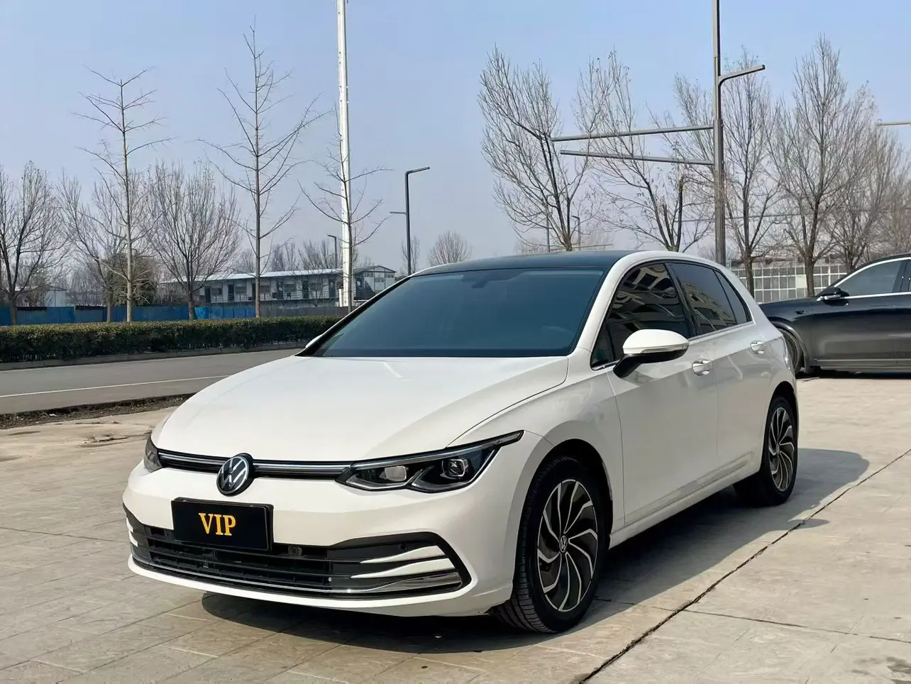 Volkswagen Golf  из Китая