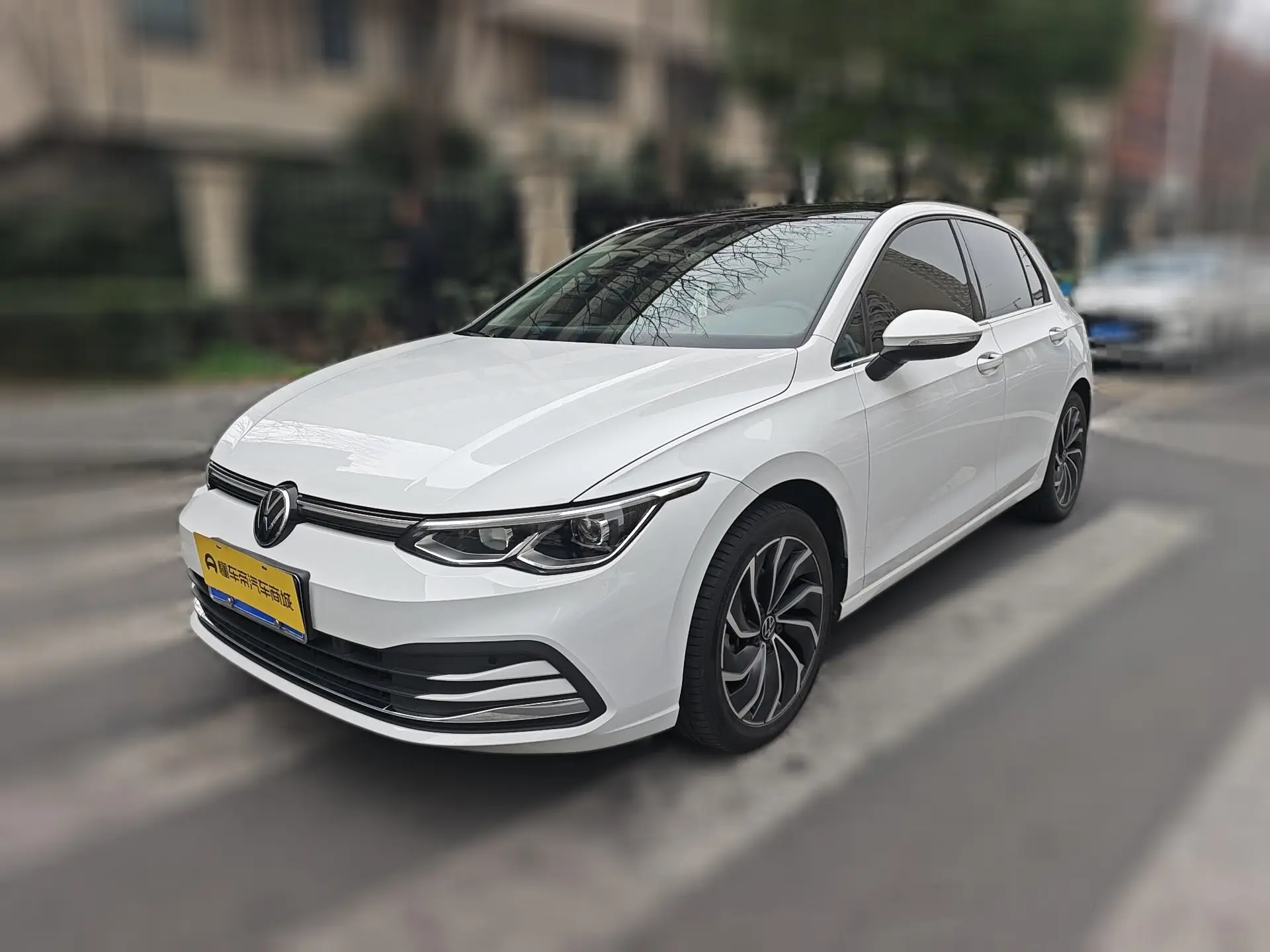 Volkswagen Golf  из Китая