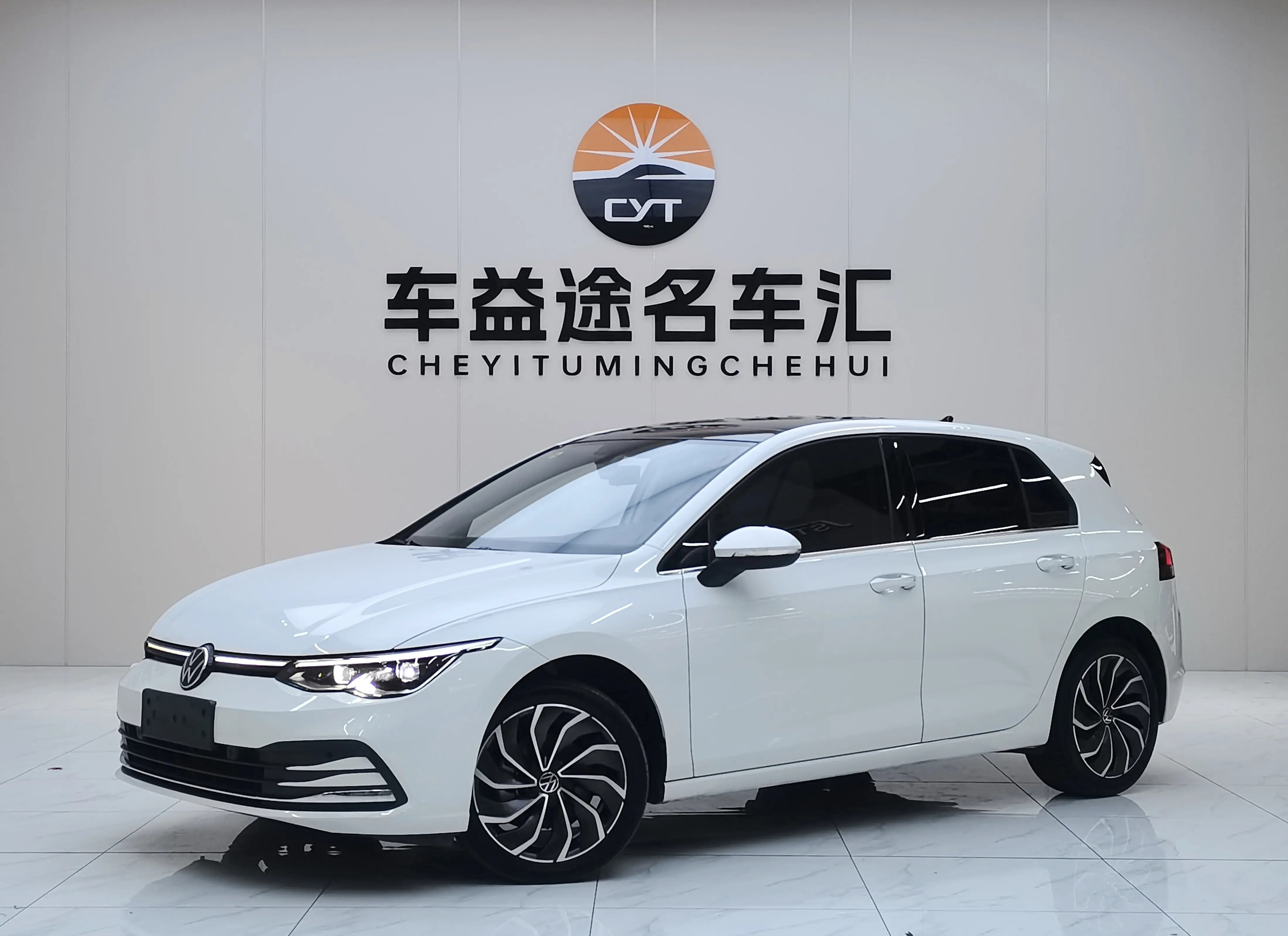 Volkswagen Golf  из Китая