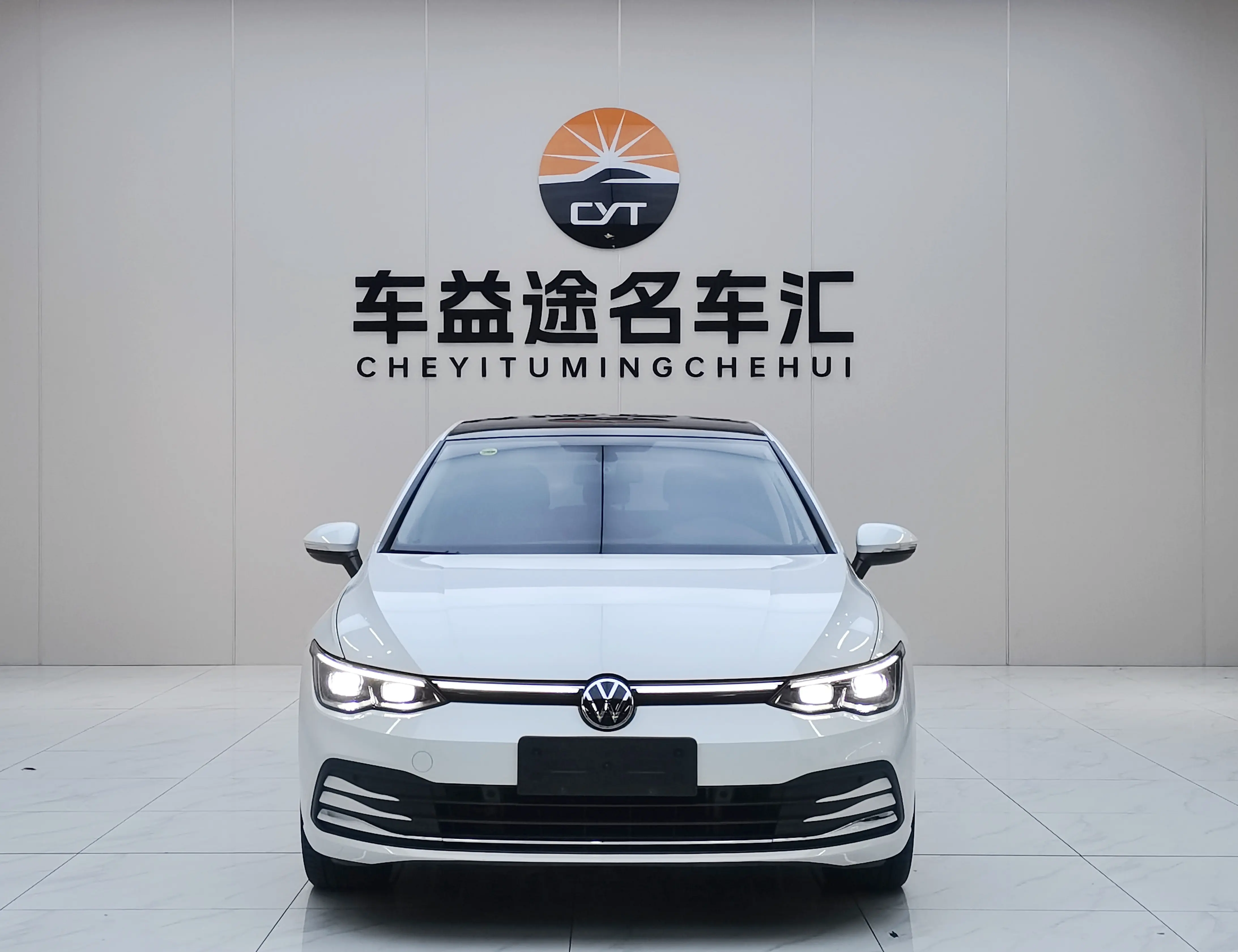 Volkswagen Golf  из Китая