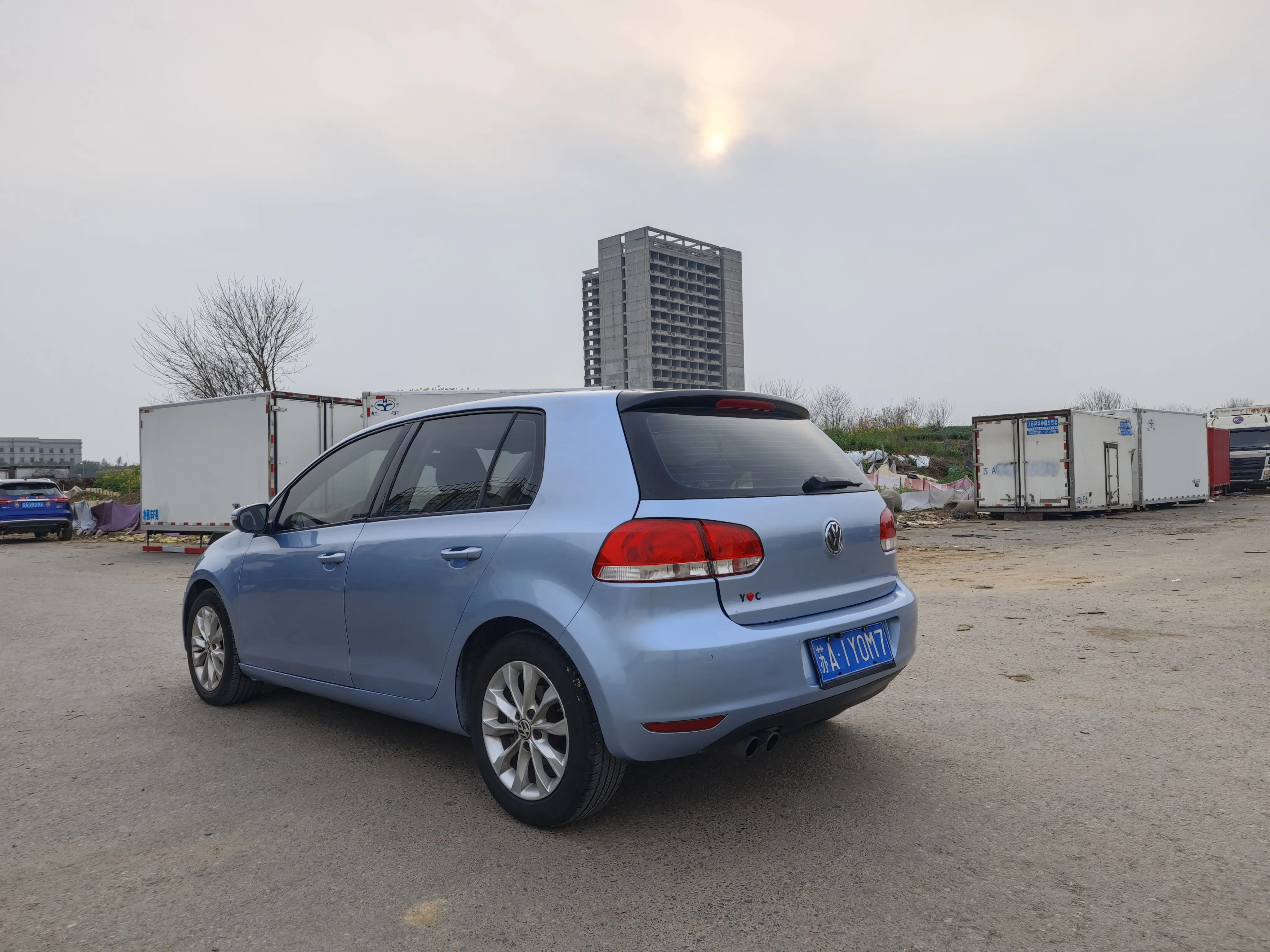 Volkswagen Golf  из Китая
