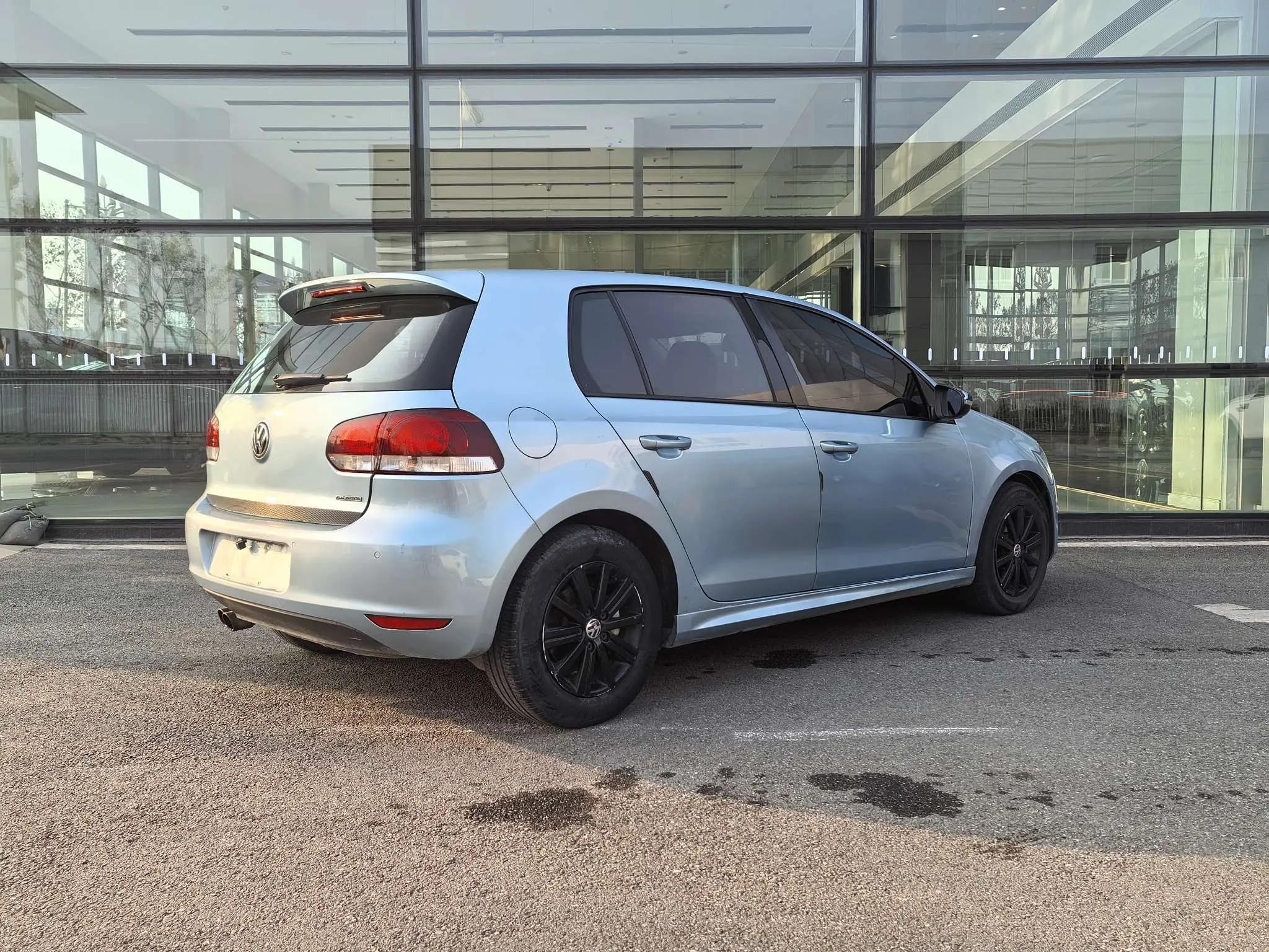 Volkswagen Golf  из Китая