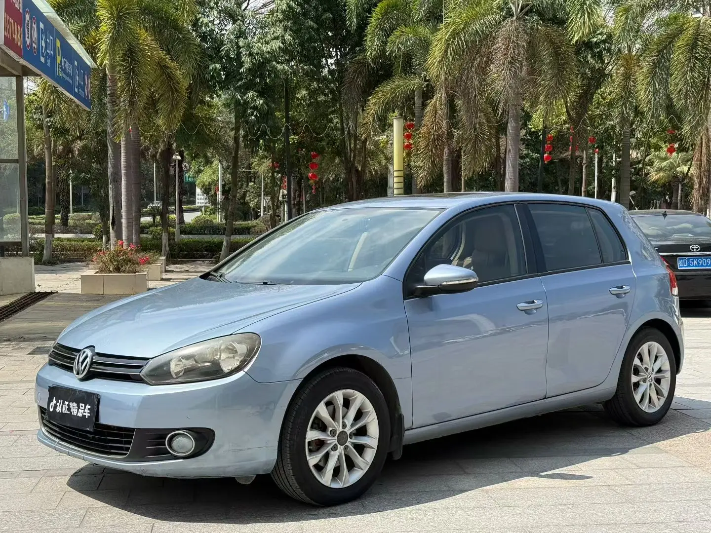 Volkswagen Golf  из Китая