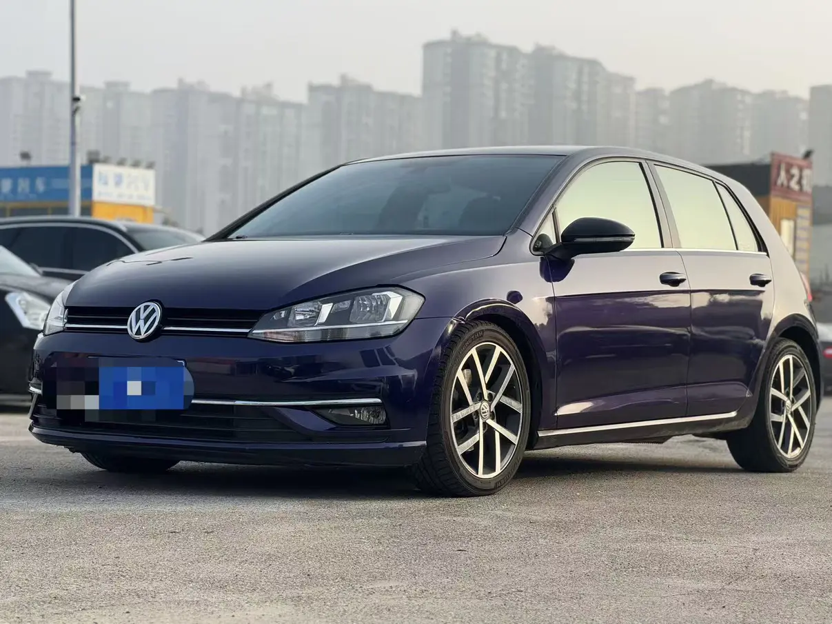 Volkswagen Golf  из Китая
