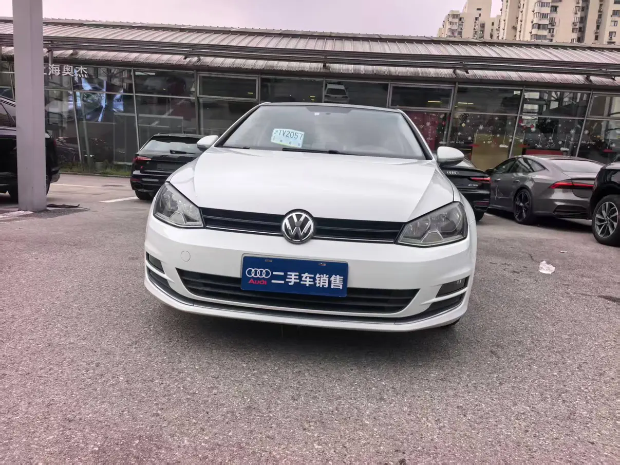 Volkswagen Golf  из Китая