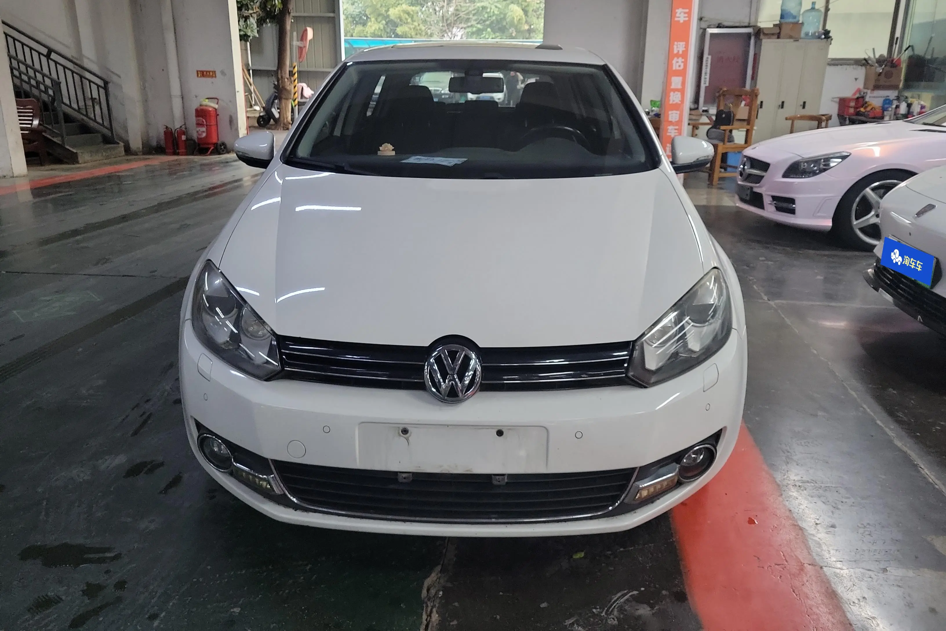 Volkswagen Golf  из Китая