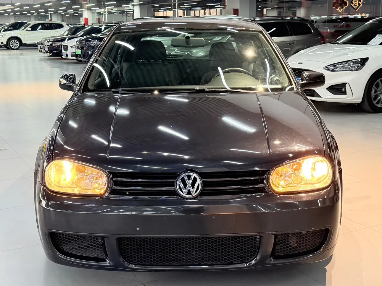 Volkswagen Golf  из Китая