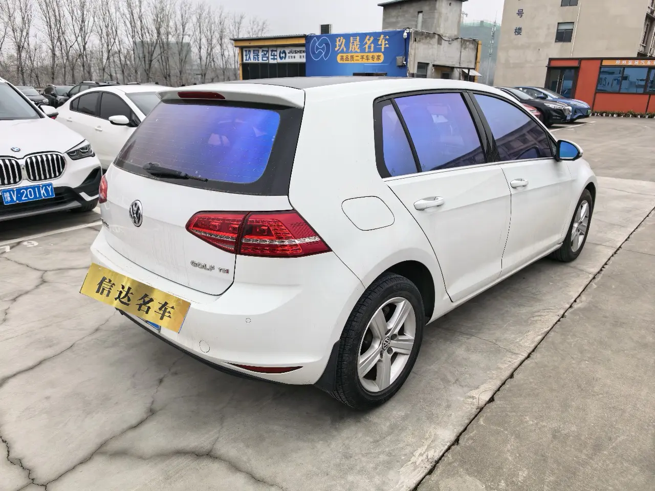 Volkswagen Golf  из Китая
