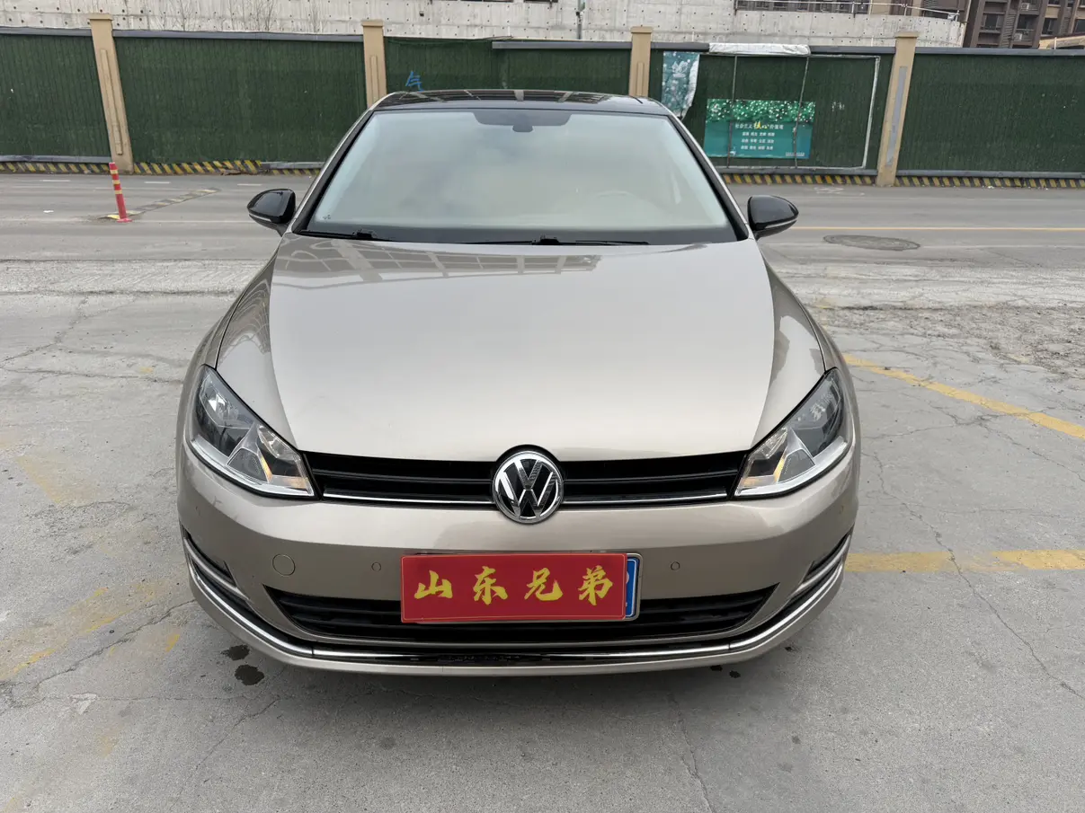 Volkswagen Golf  из Китая