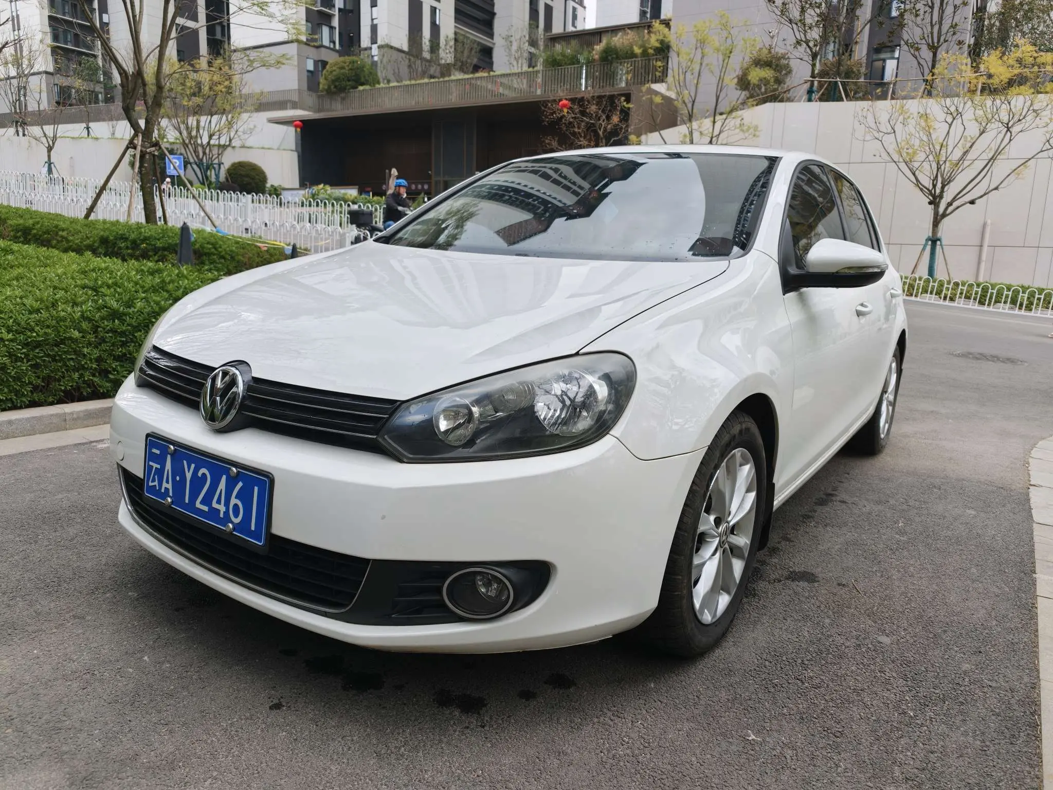 Volkswagen Golf  из Китая