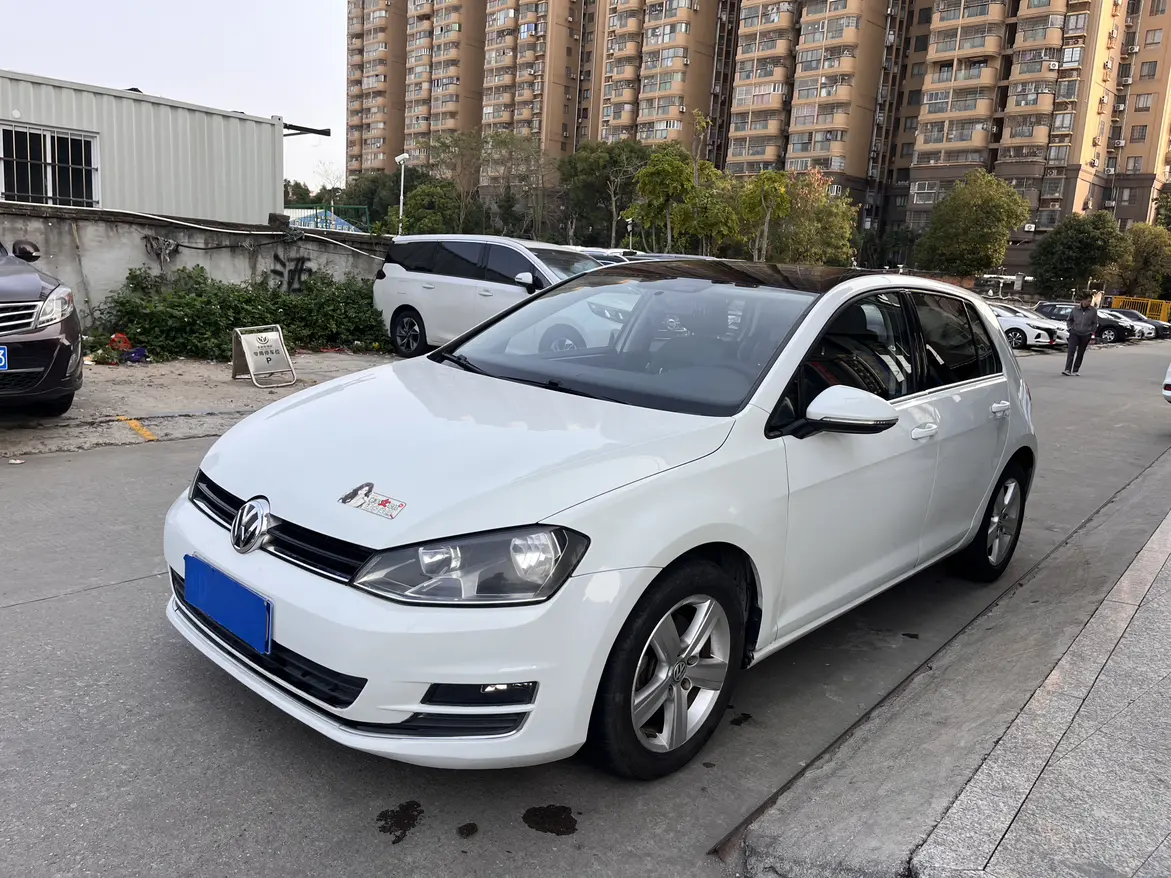 Volkswagen Golf  из Китая