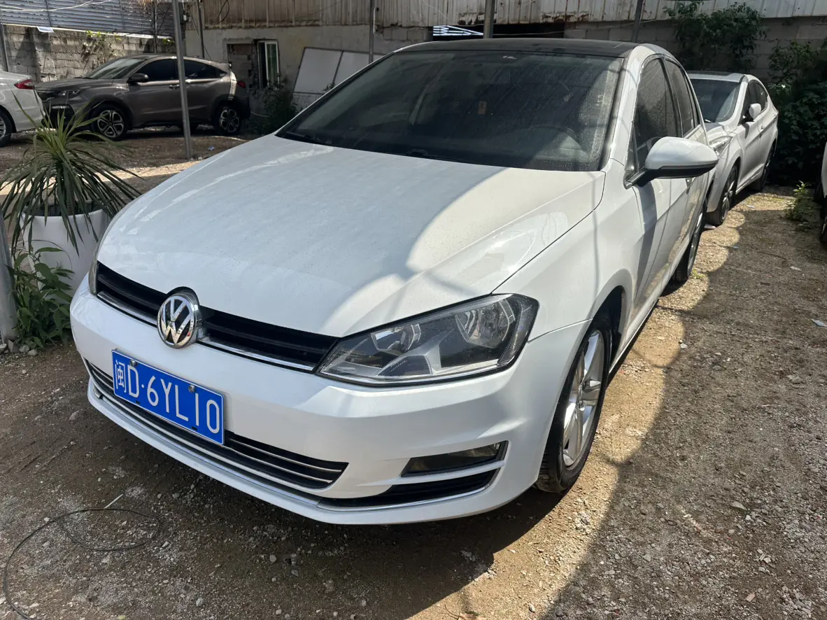 Volkswagen Golf  из Китая