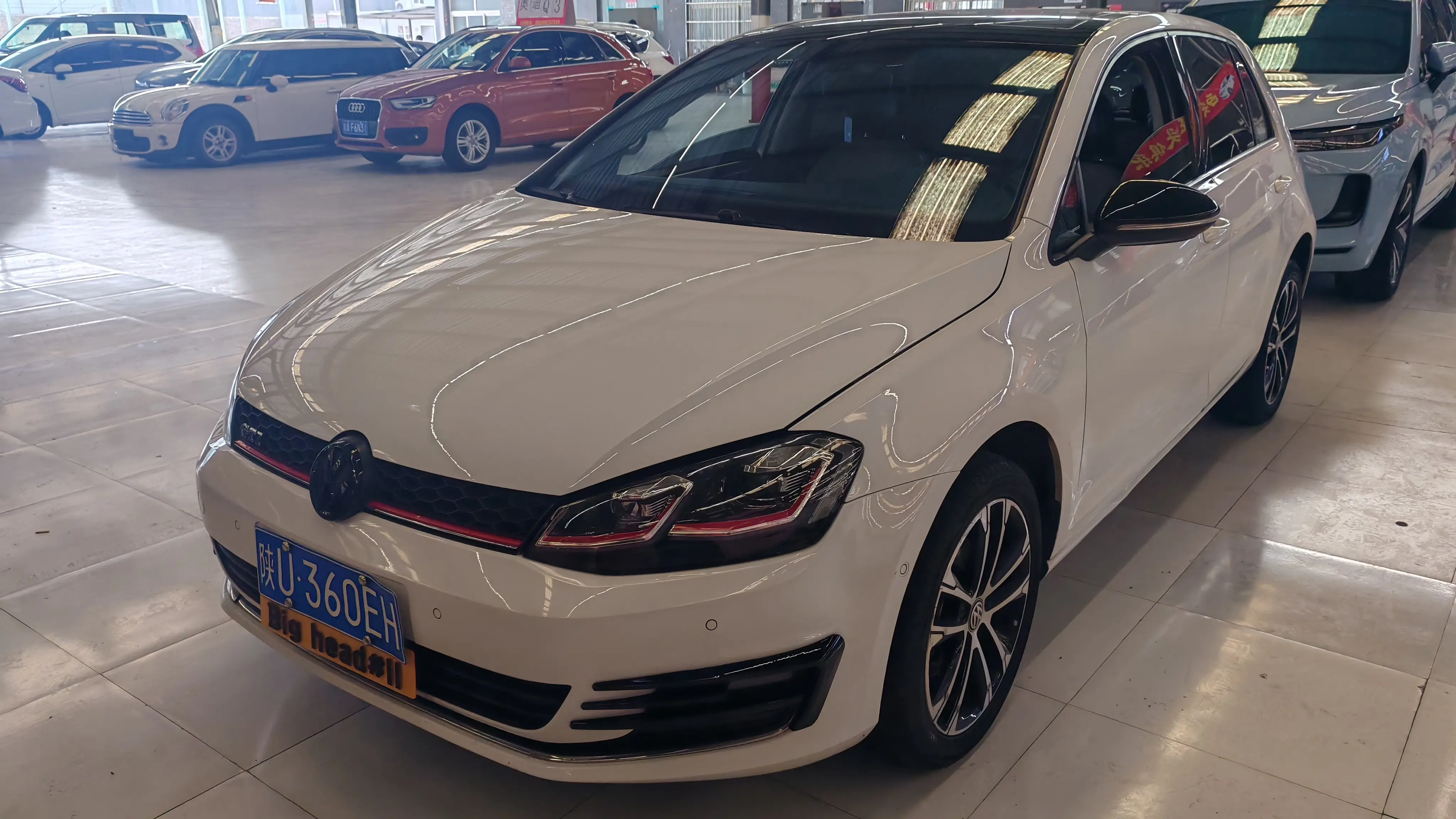 Volkswagen Golf  из Китая