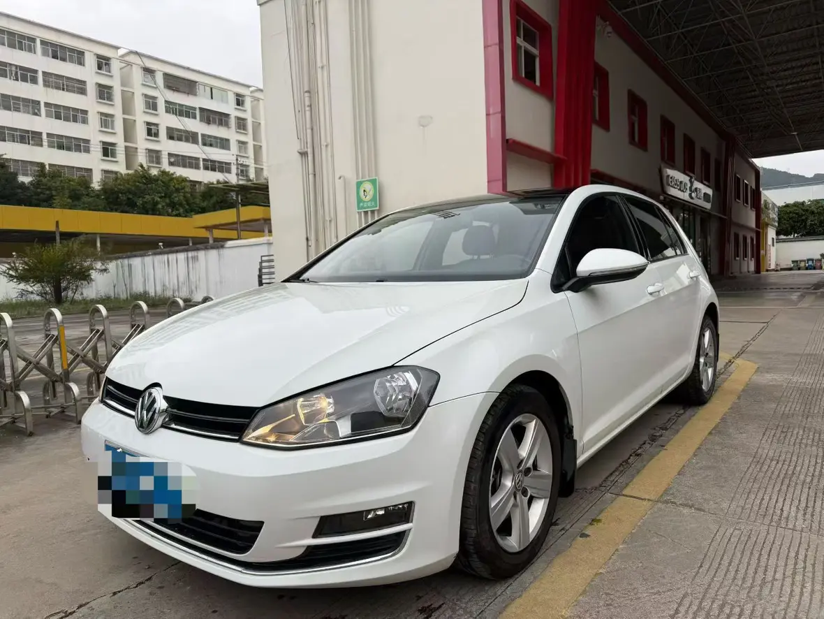 Volkswagen Golf  из Китая