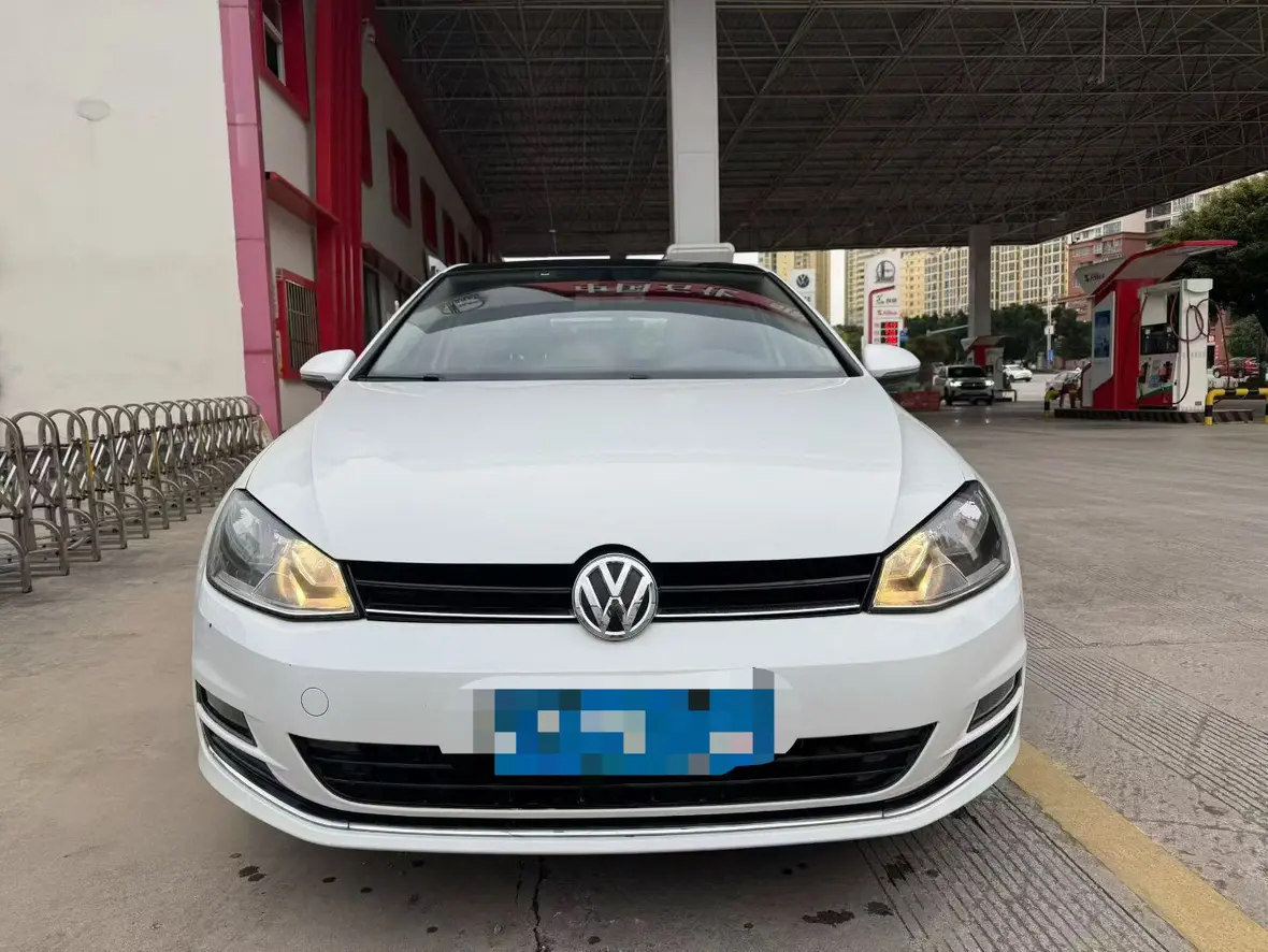 Volkswagen Golf  из Китая