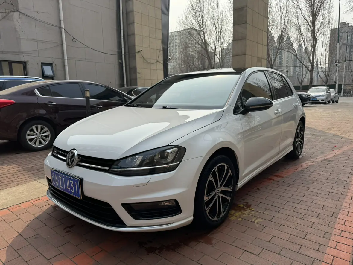 Volkswagen Golf  из Китая