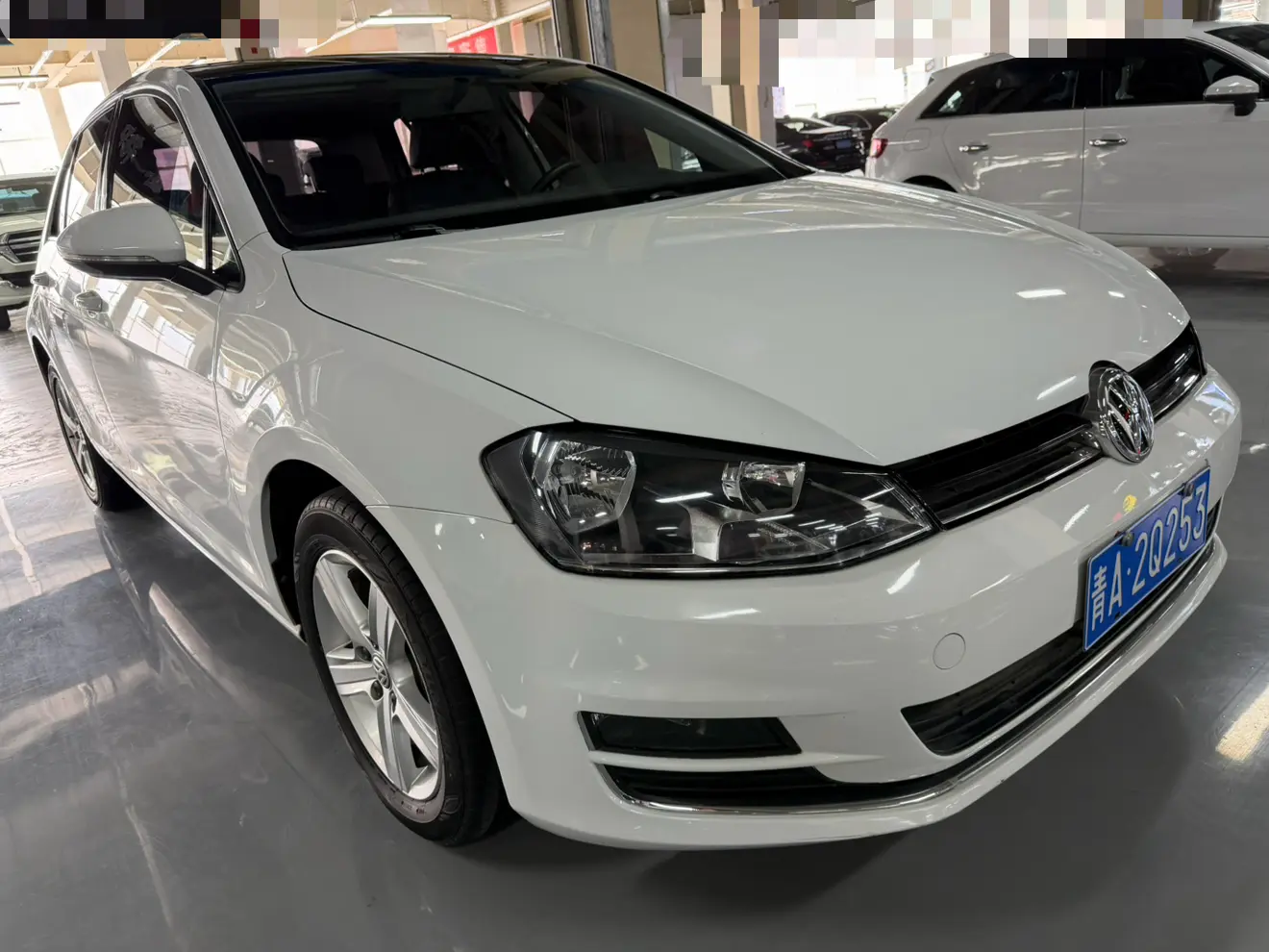 Volkswagen Golf  из Китая