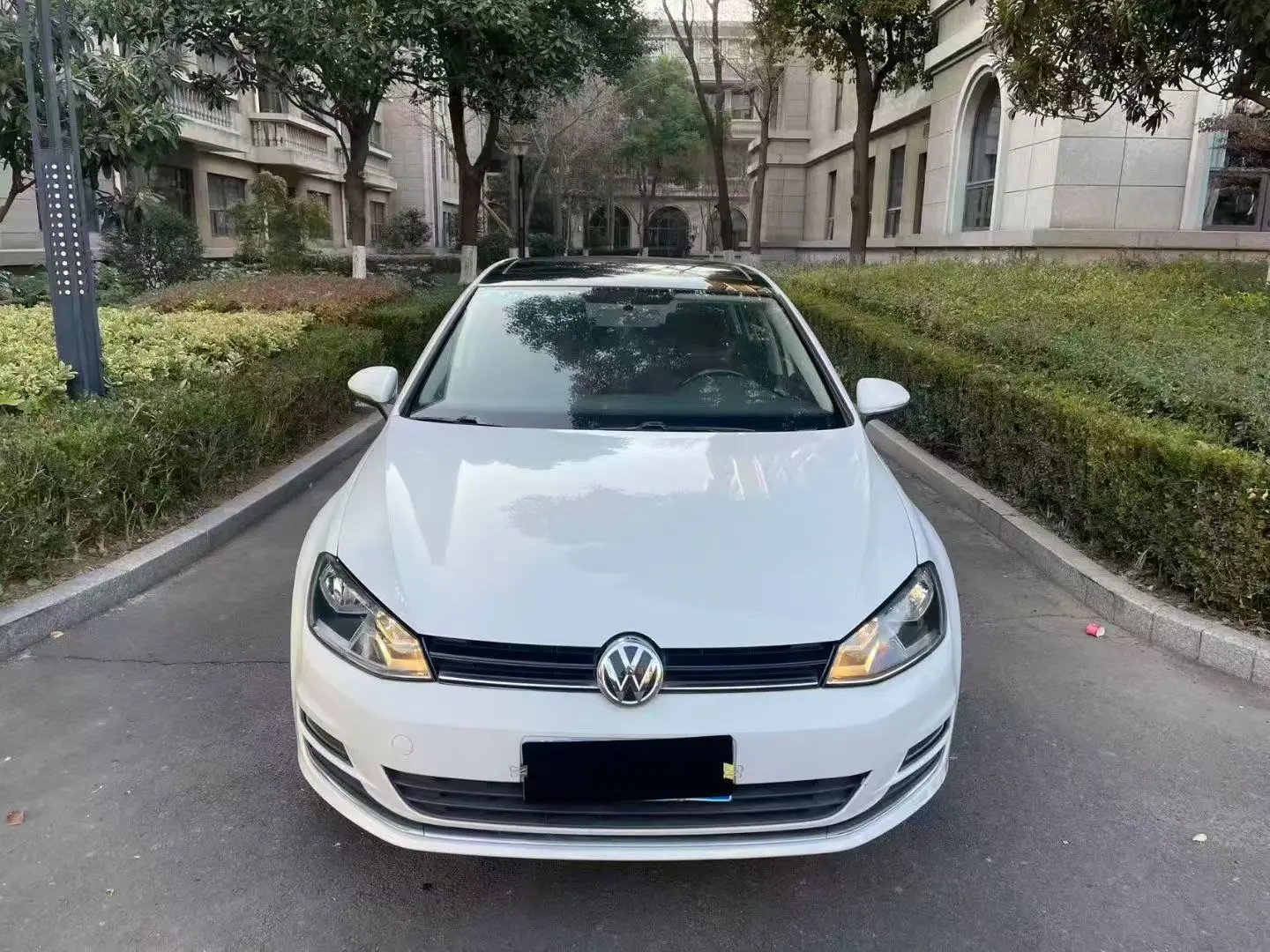 Volkswagen Golf  из Китая