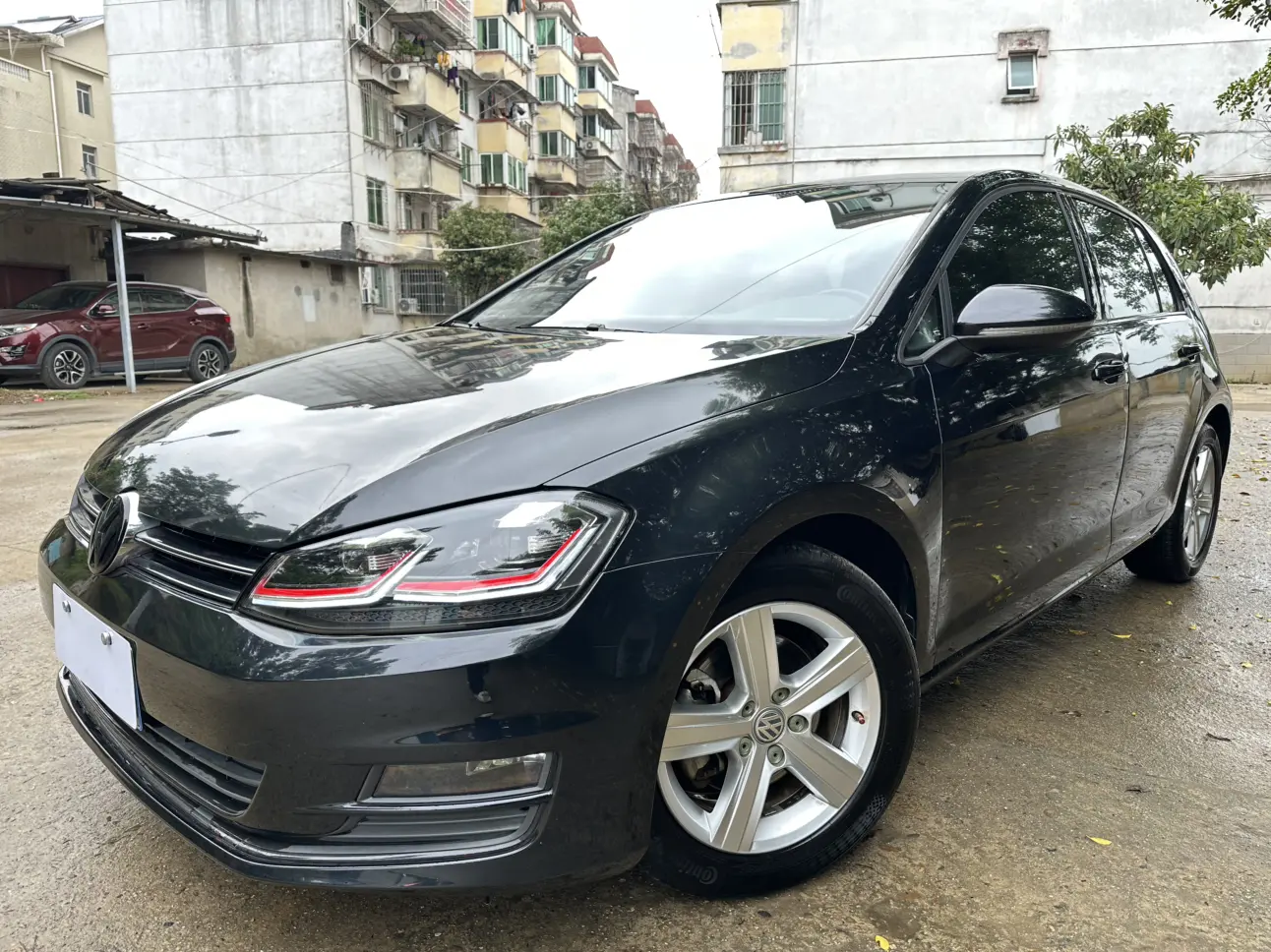 Volkswagen Golf  из Китая