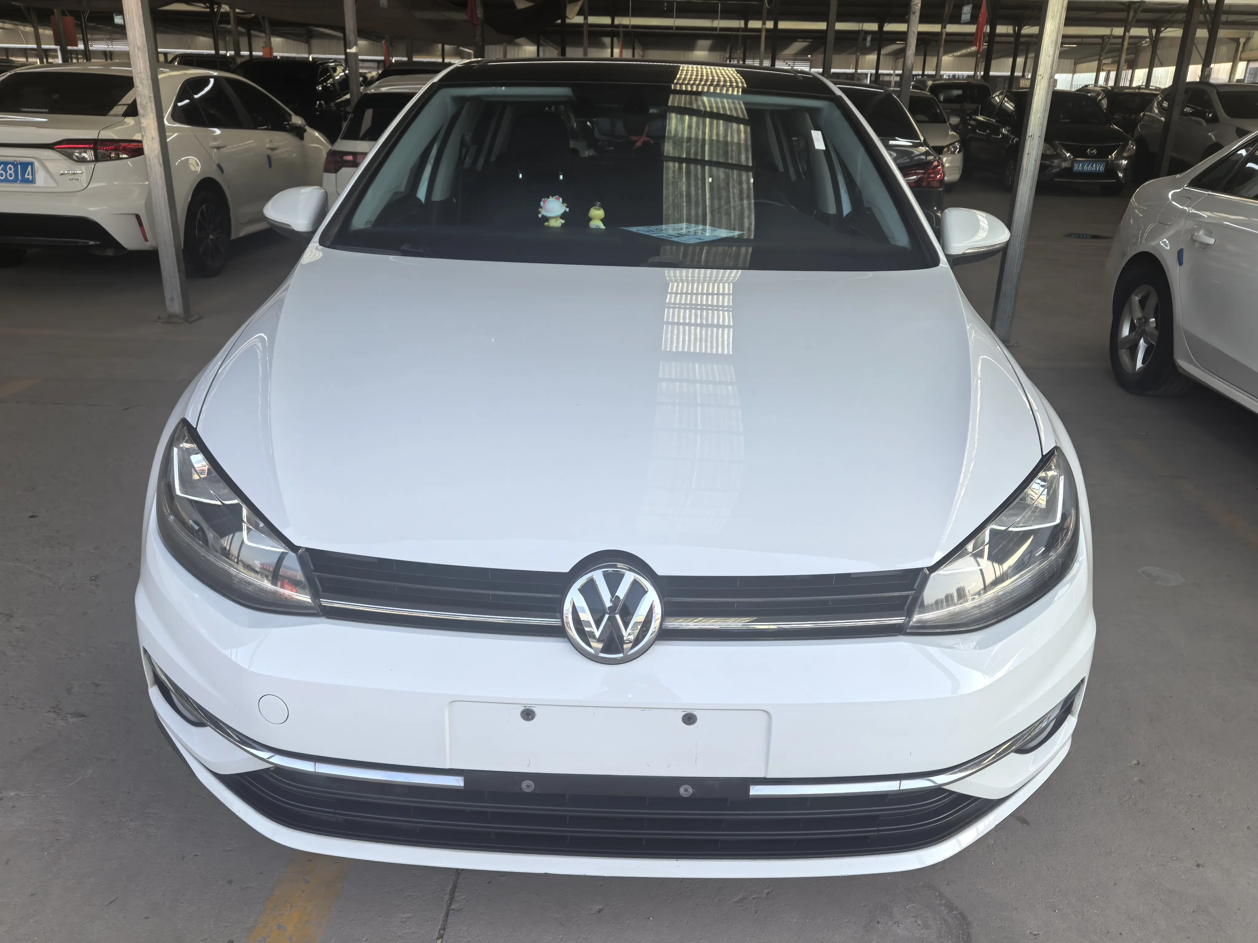 Volkswagen Golf  из Китая