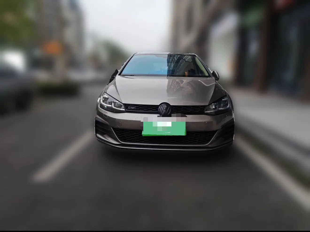 Volkswagen Golf  из Китая