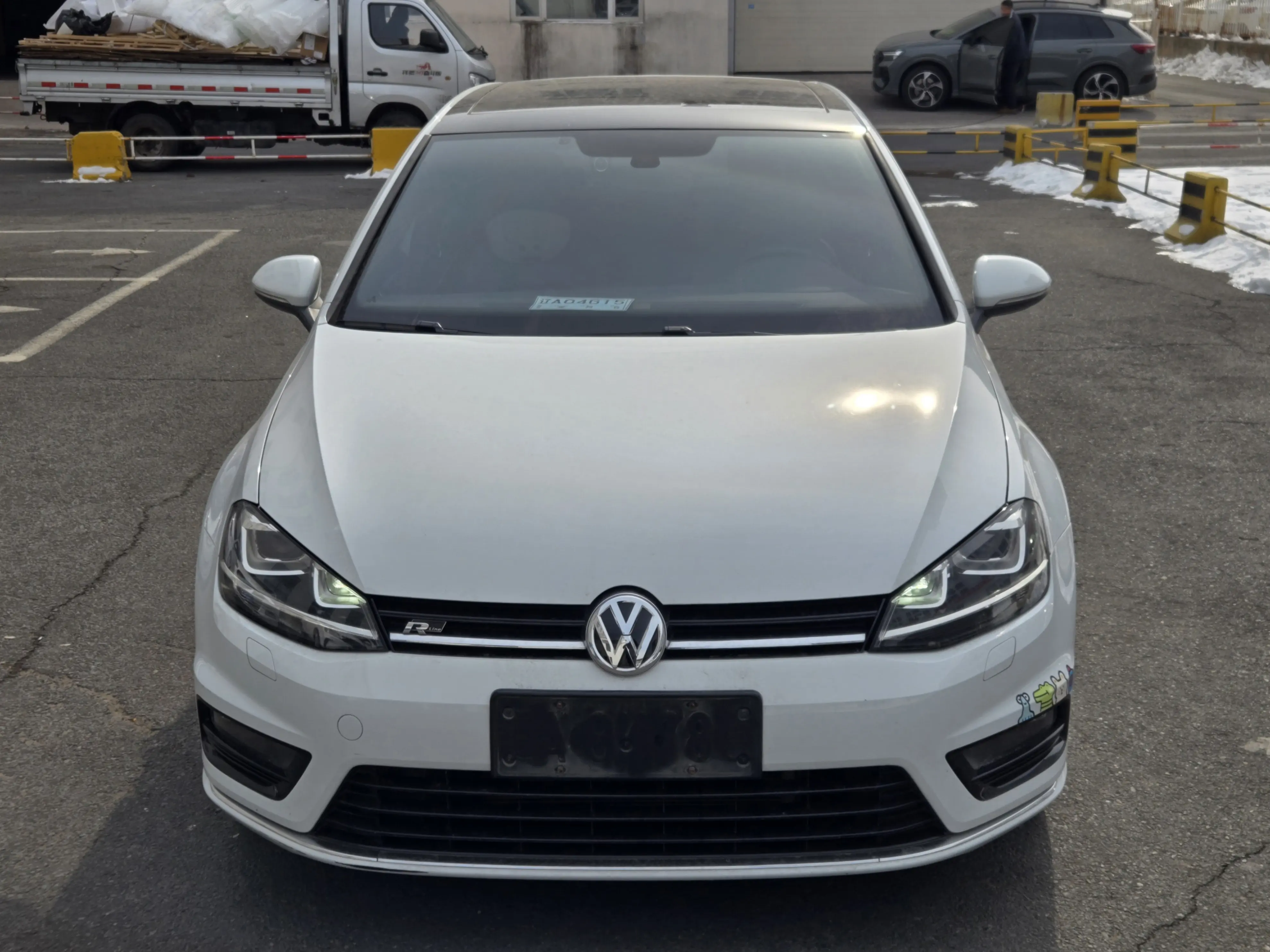 Volkswagen Golf  из Китая