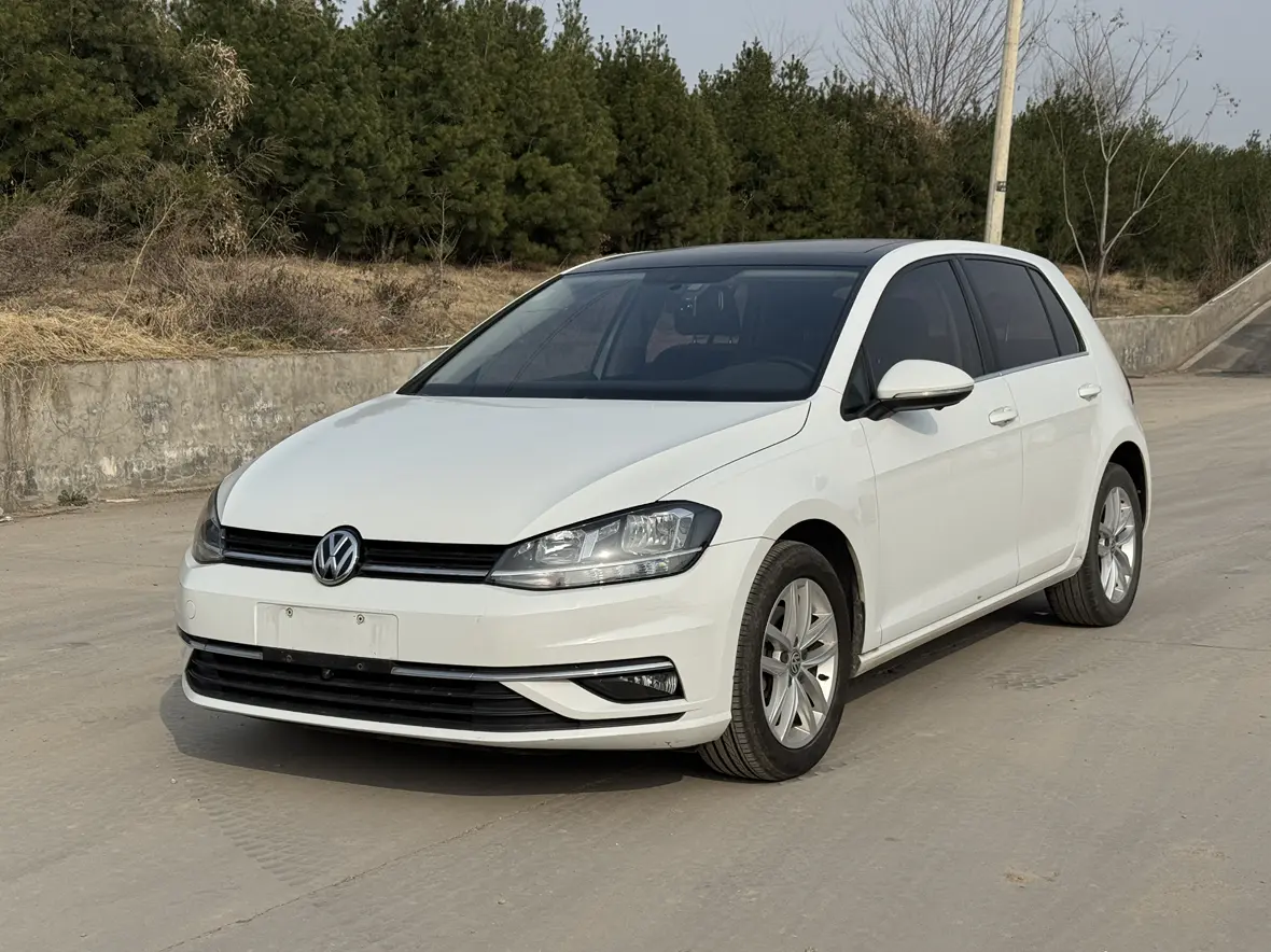 Volkswagen Golf  из Китая
